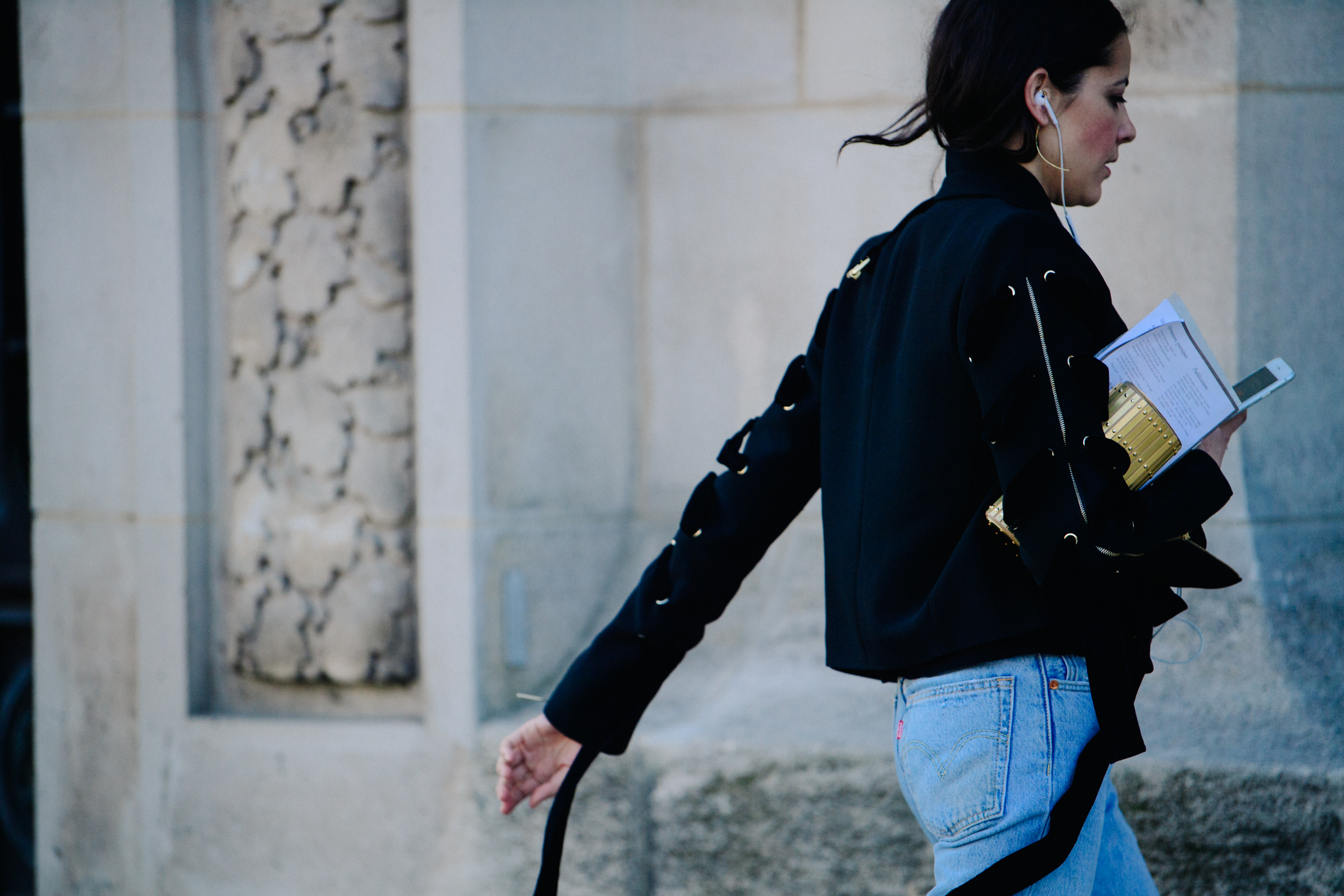 Woman wearing black laced jacket
