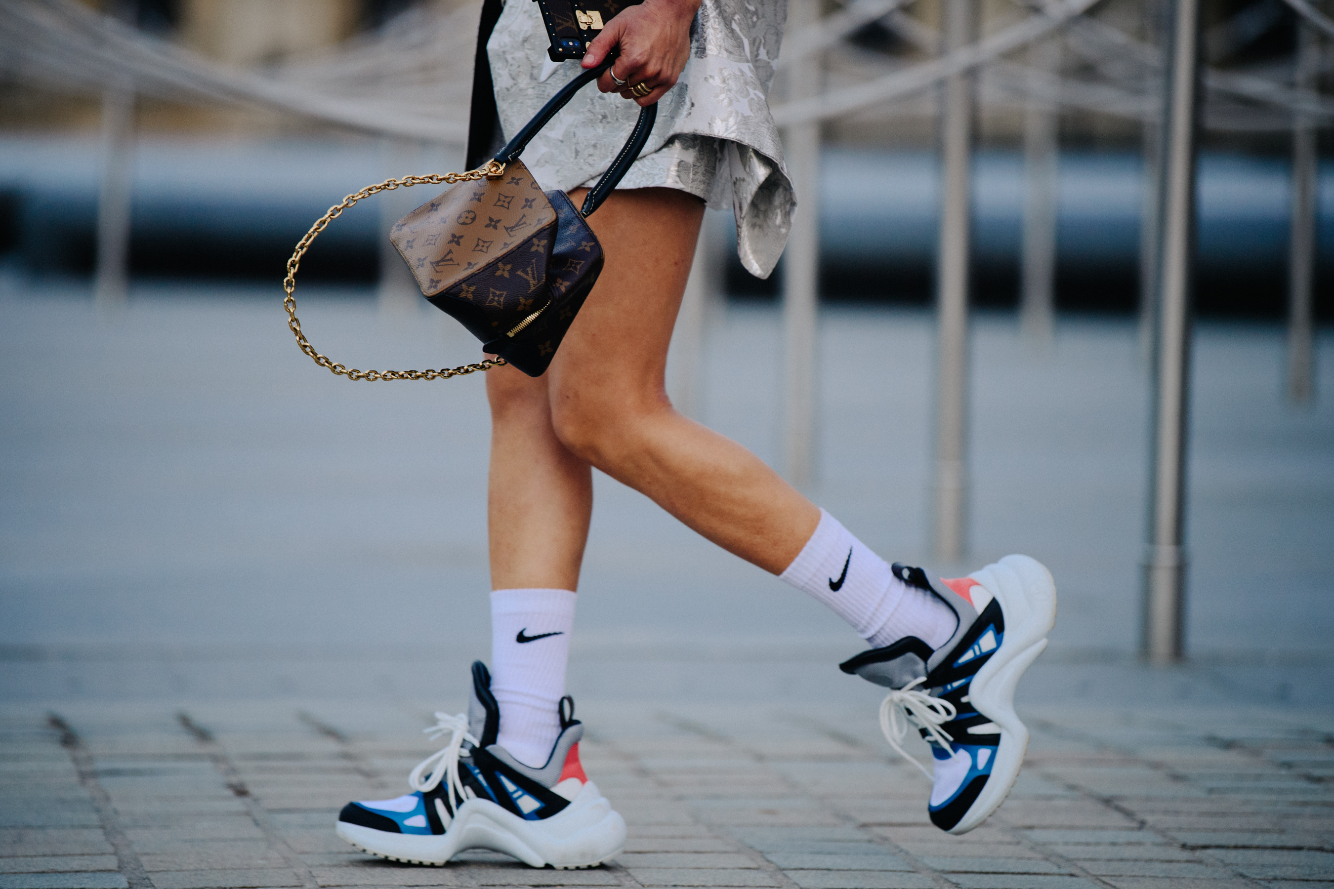 Asian blogger wearing Louis Vuitton outfit