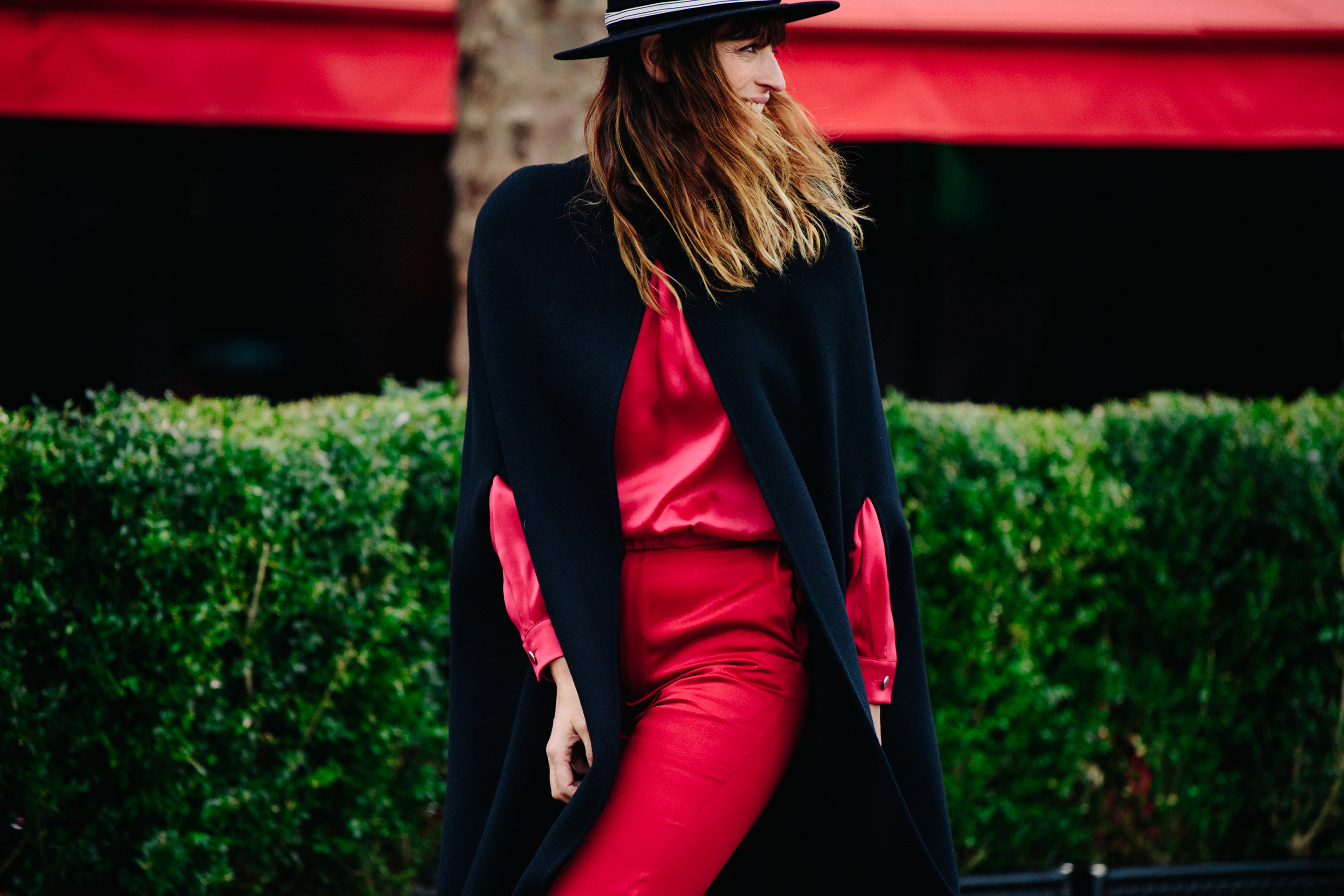 Woman wearing red top and pants