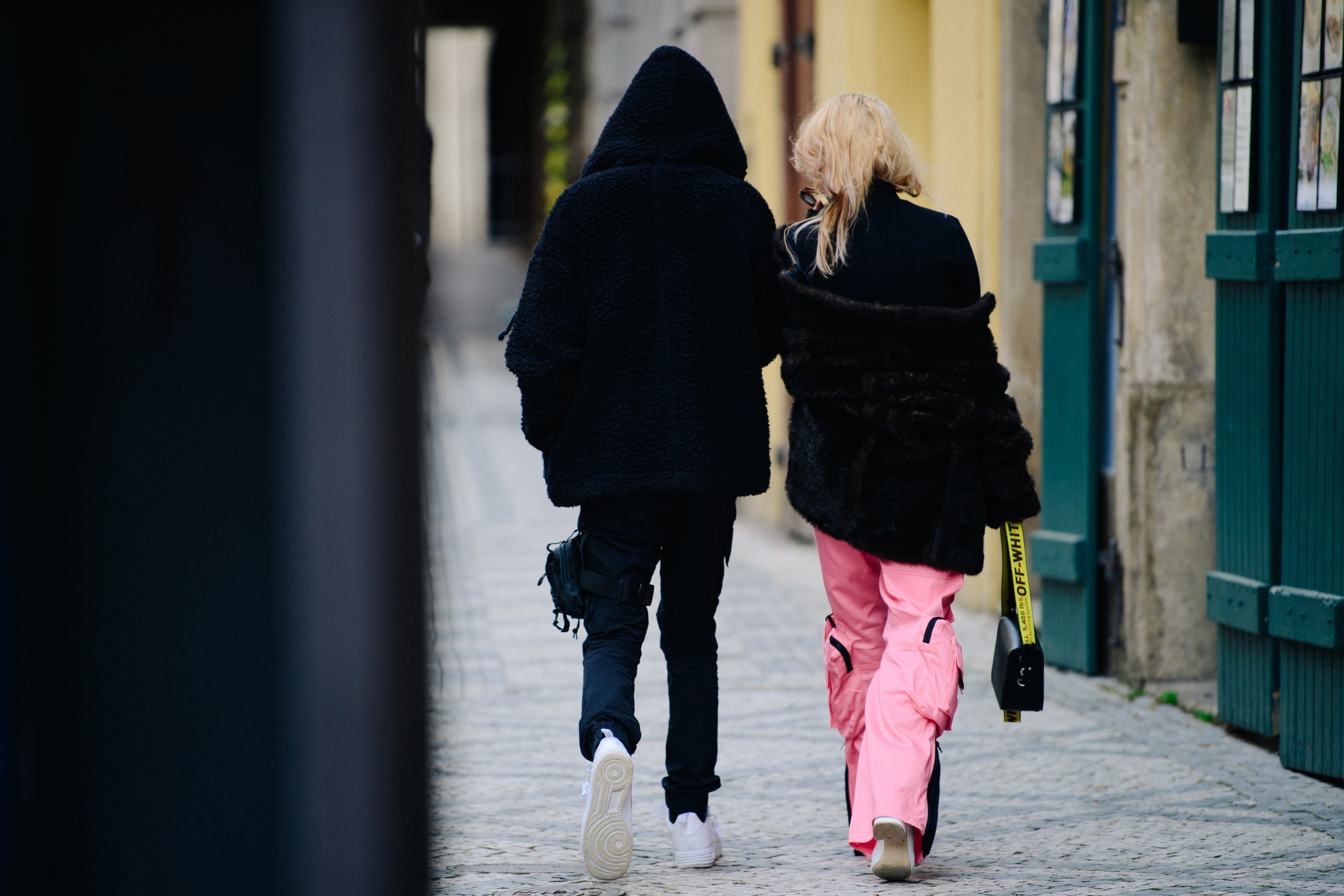 Couple wearing cargo pants