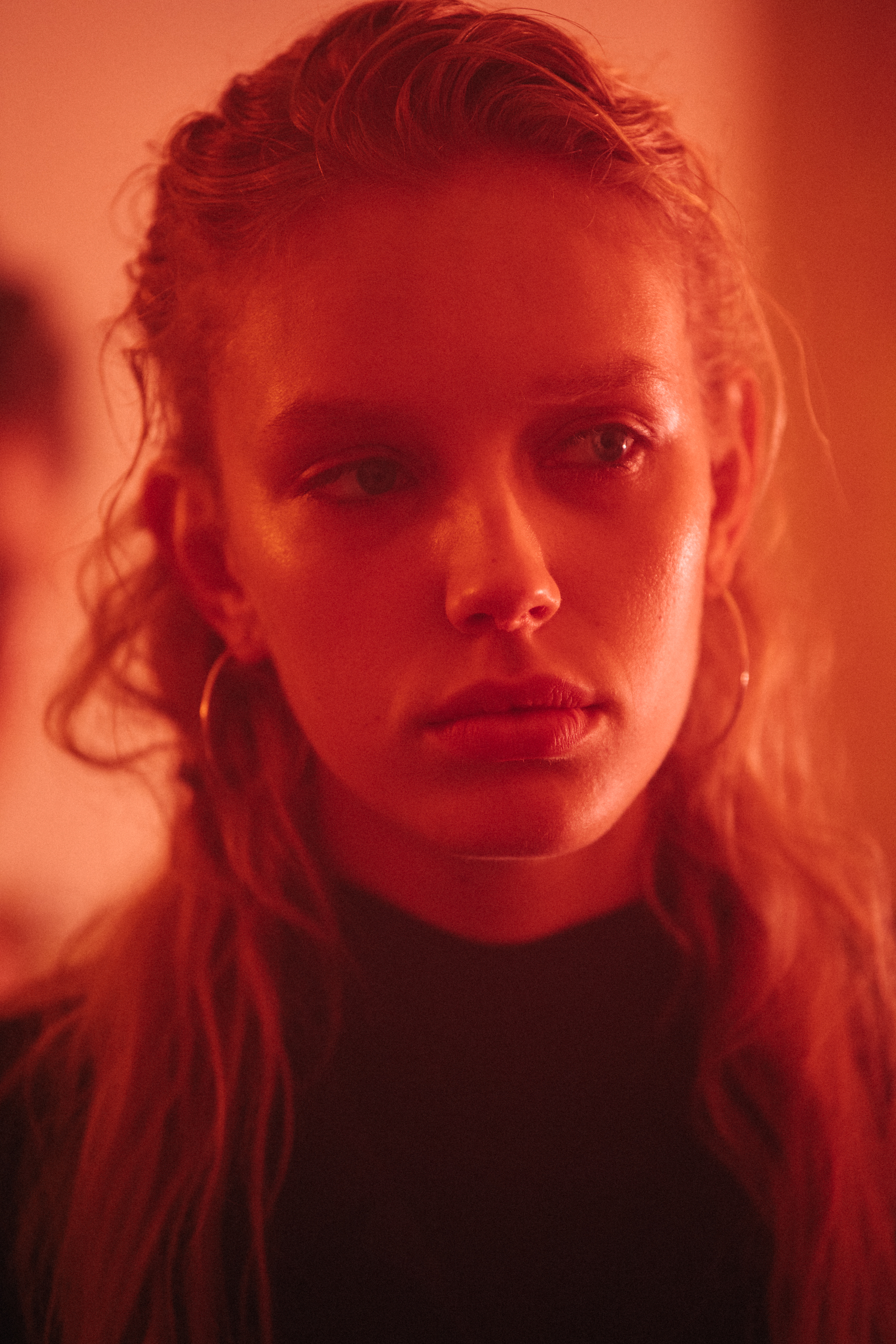 Jessie Bloemendaal backstage at Poiret
