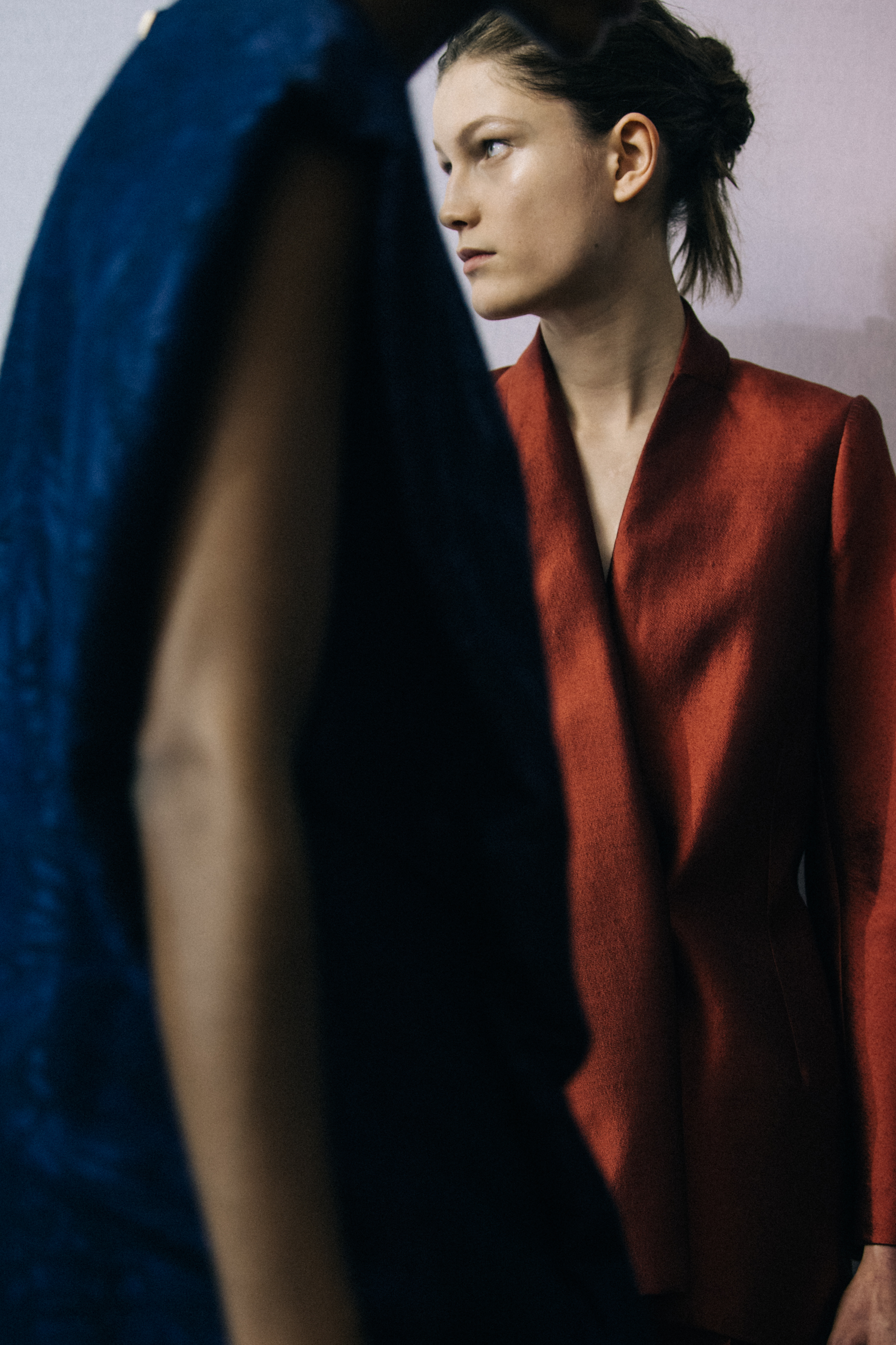 Tessa Bruinsma backstage at Poiret