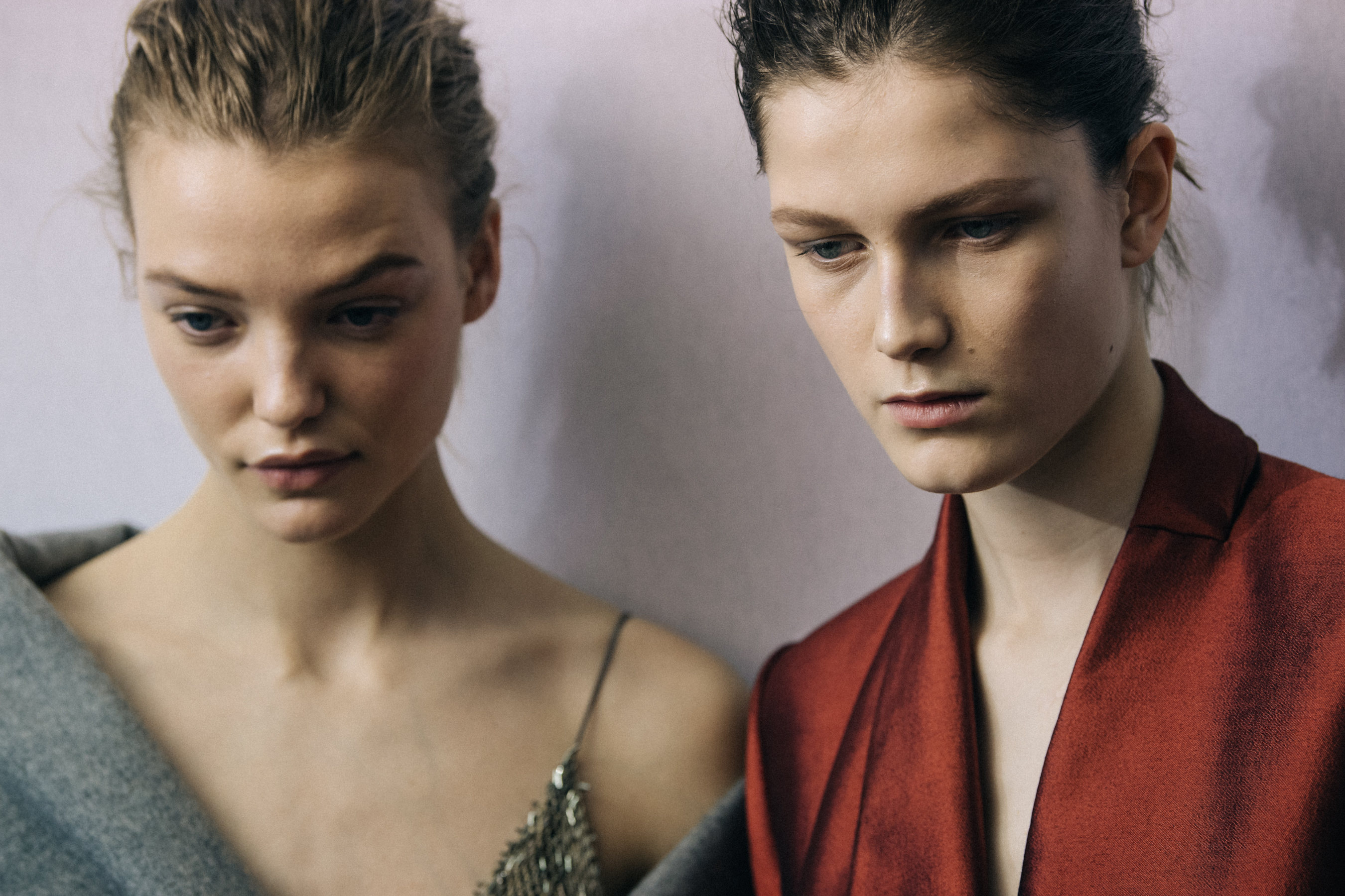 Tessa Bruinsma backstage at Poiret