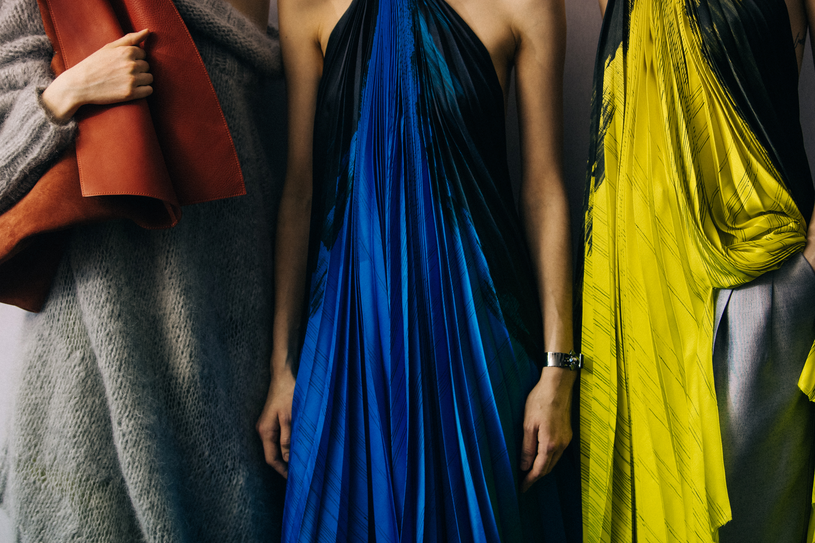 Marine Deleeuw backstage at Poiret