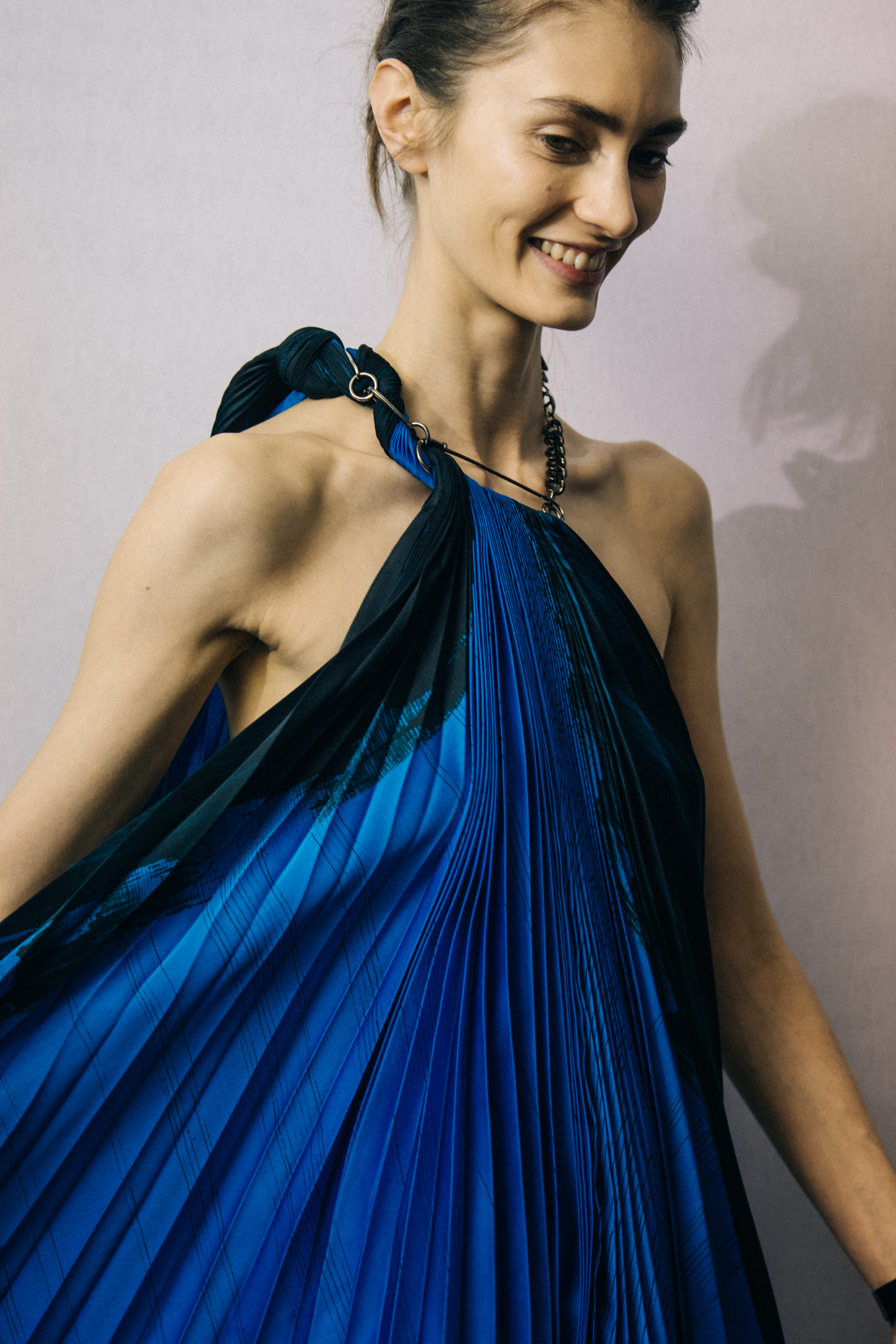 Marine Deleeuw backstage at Poiret