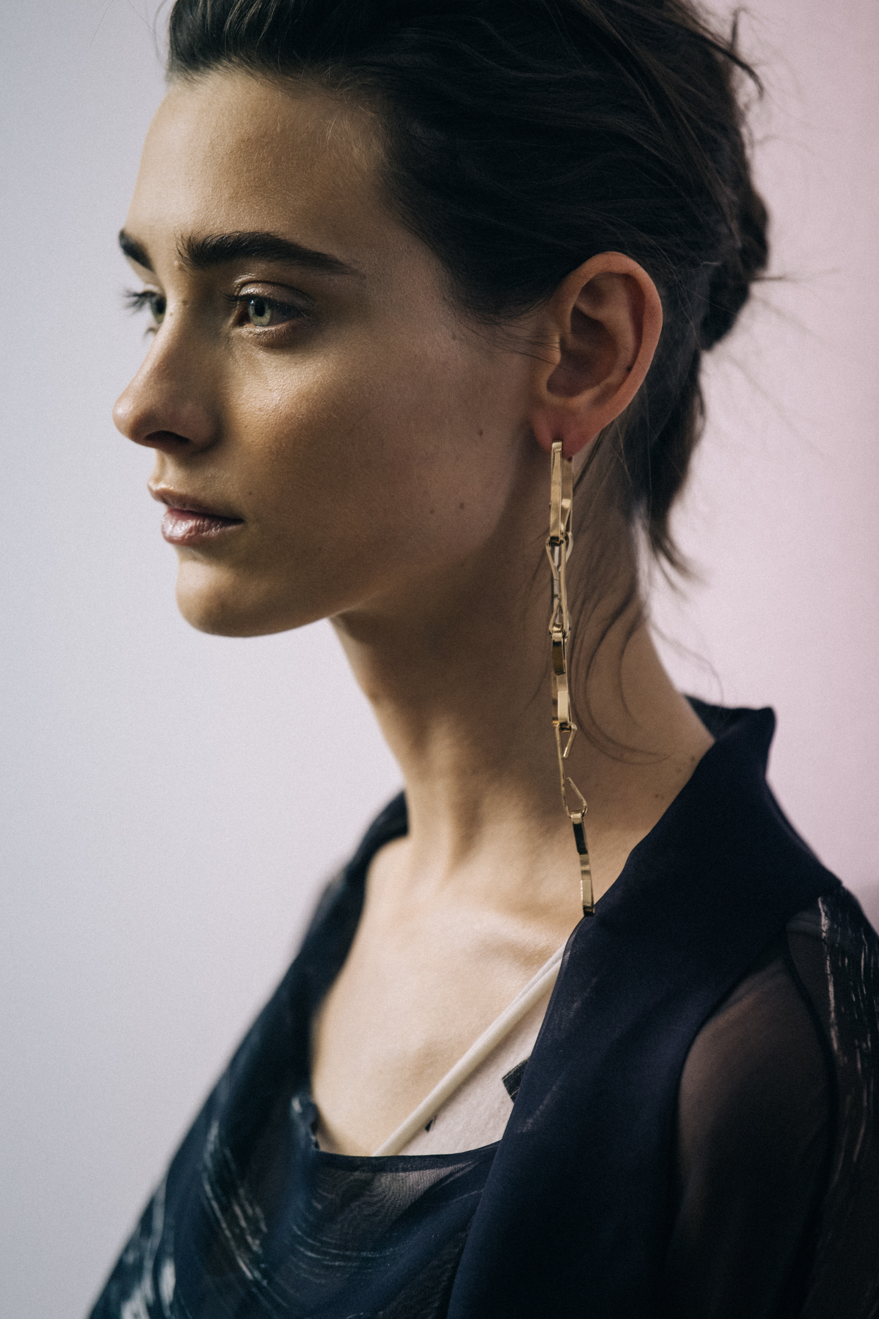Carolina Thaler backstage at Poiret