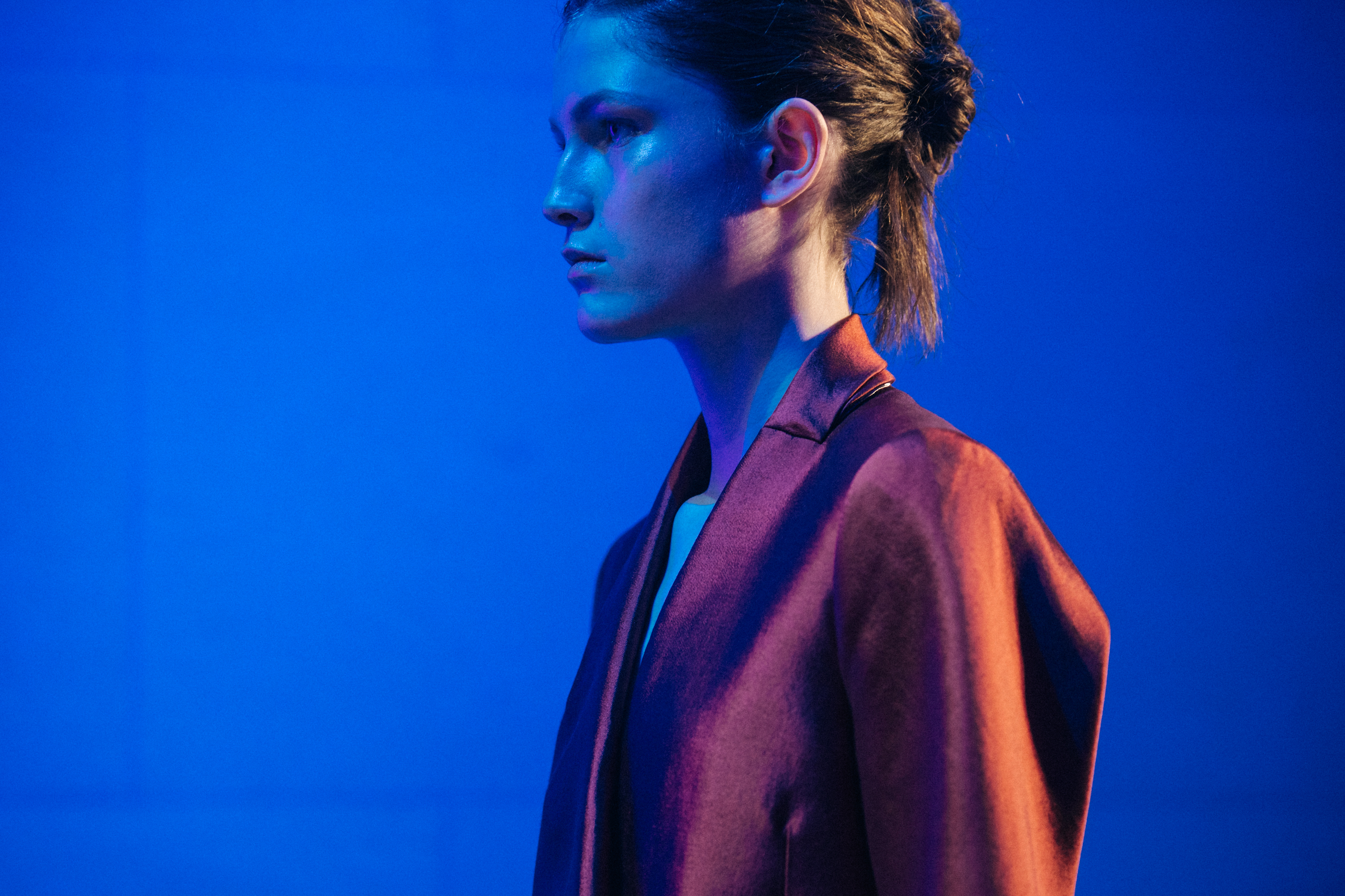 Tessa Bruinsma backstage at Poiret
