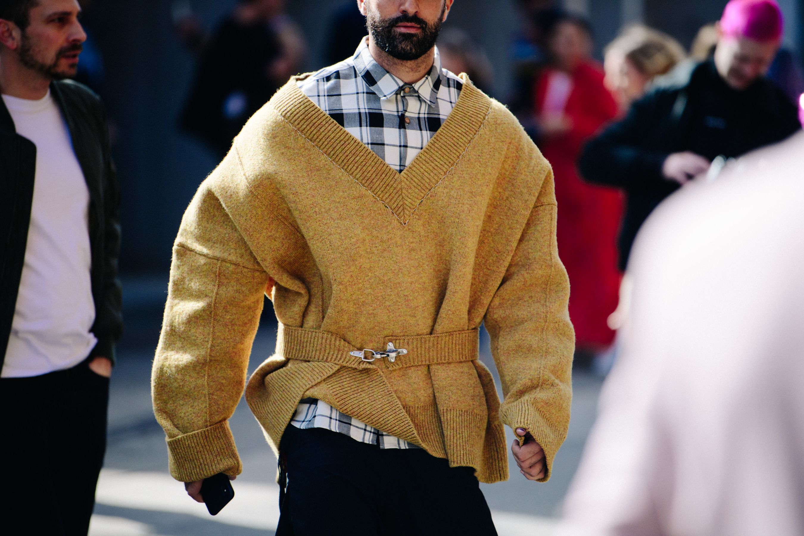 Man wearing oversize knit jumper
