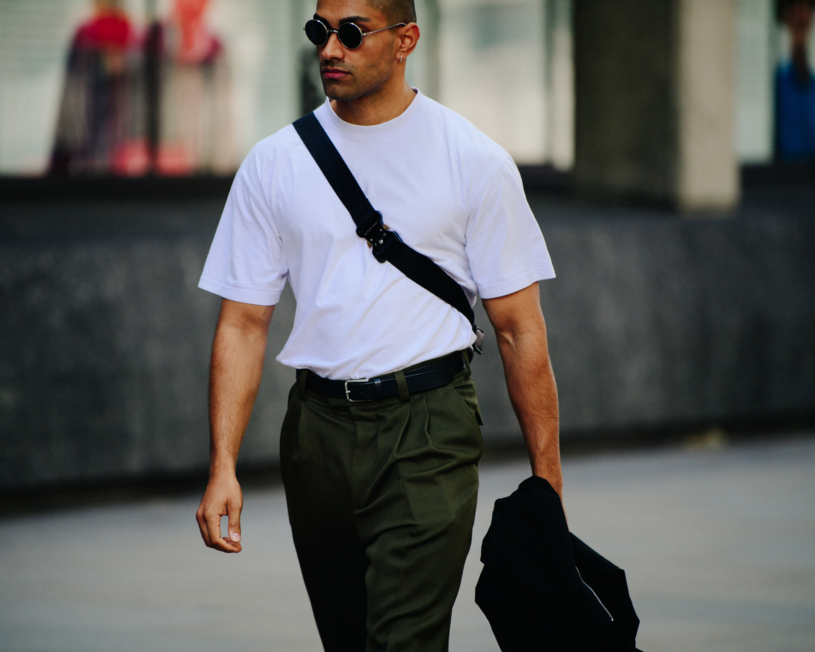 Man wearing white tee shirt