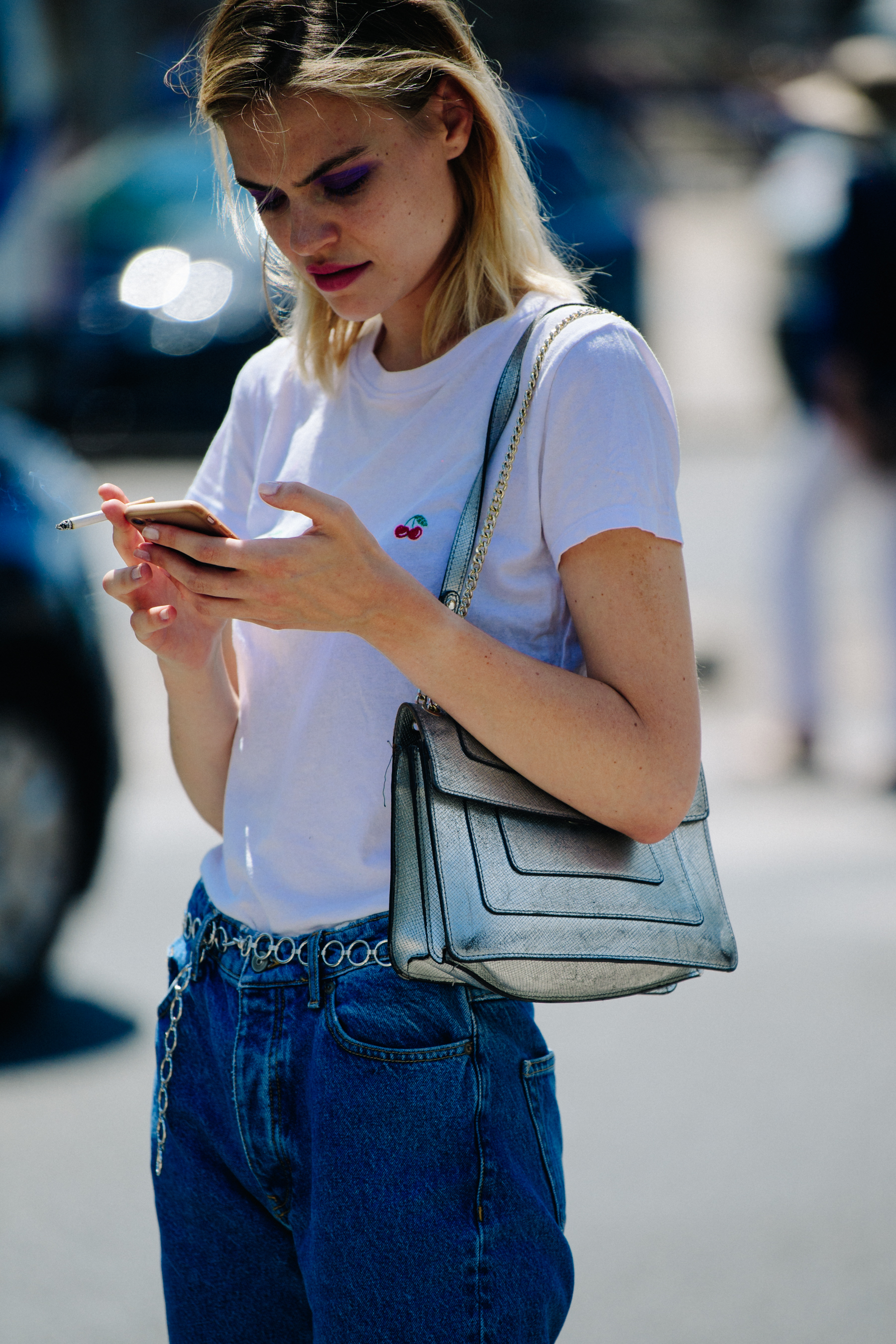 Woman wearing white tee shirt