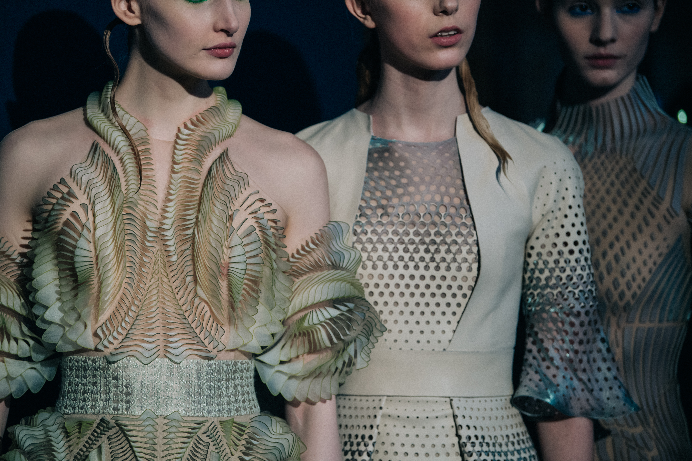Leah Rodl and Sasha Komarova backstage at Iris van Herpen