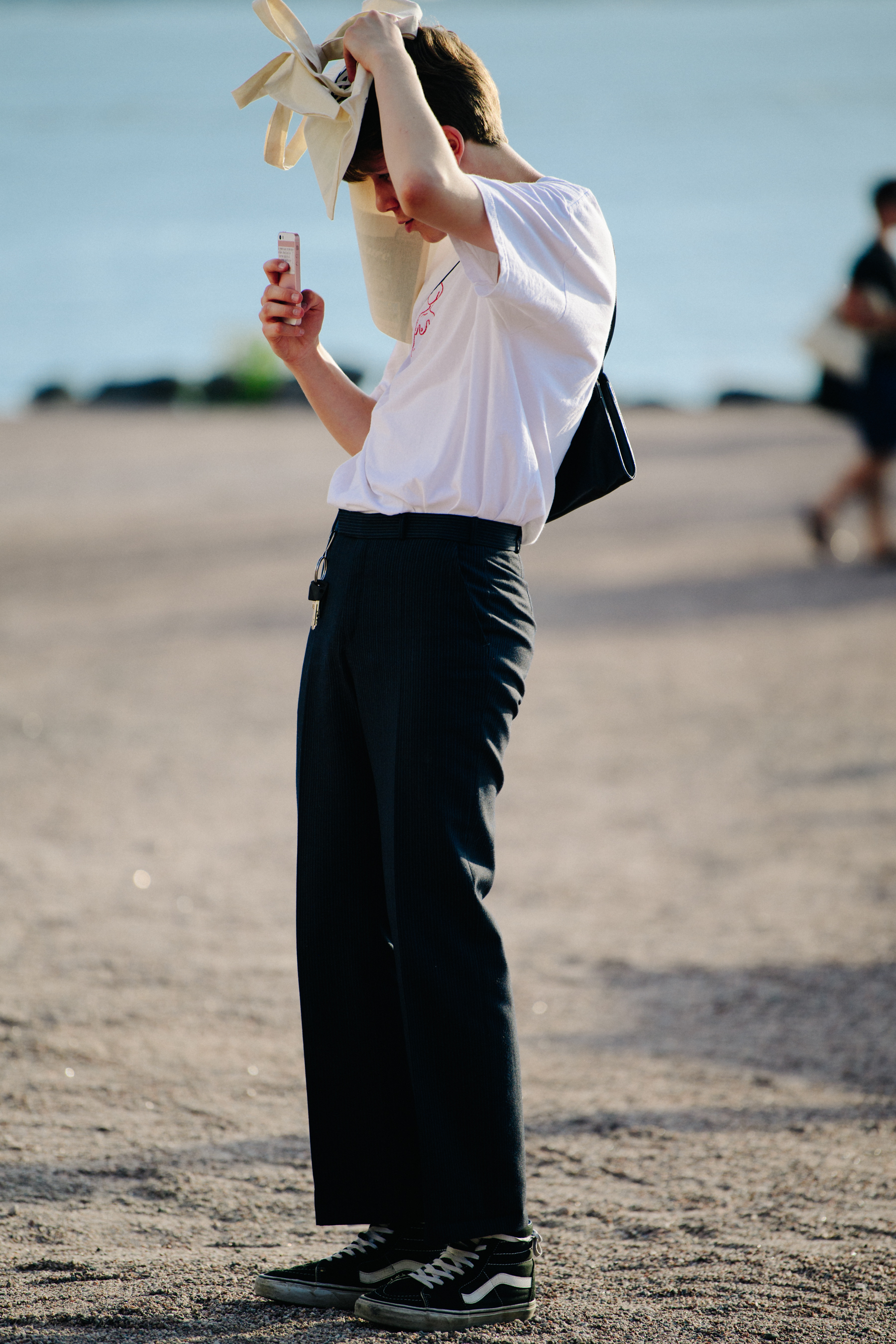 Man wearing white tee shirt