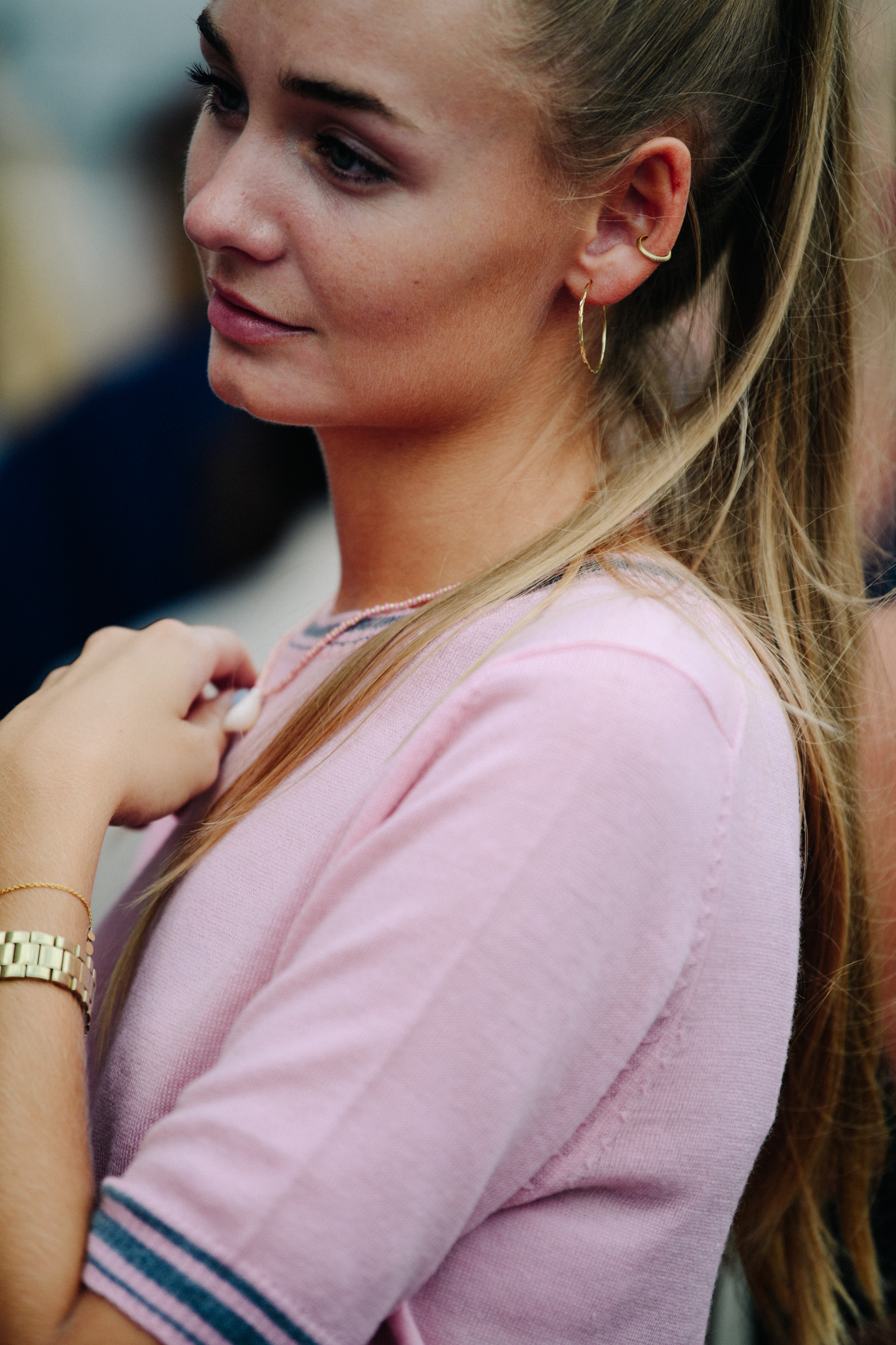 Woman wearing pink top
