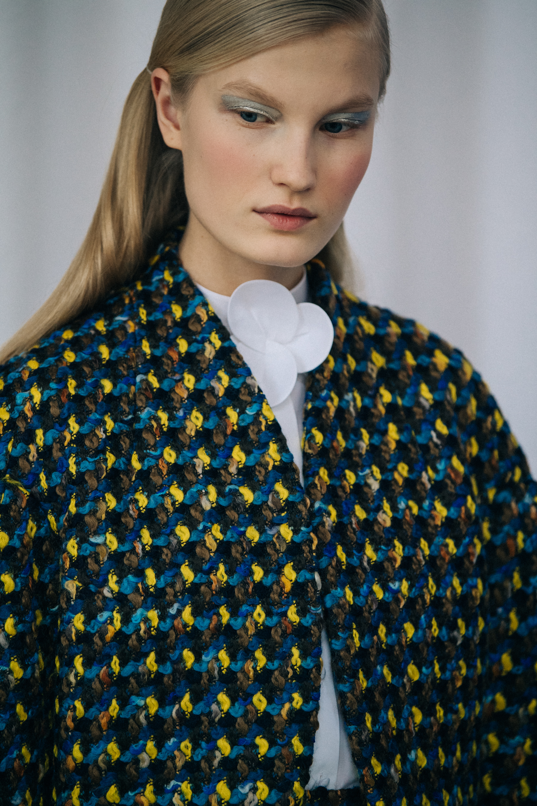 Model with long blonde hair at Delpozo