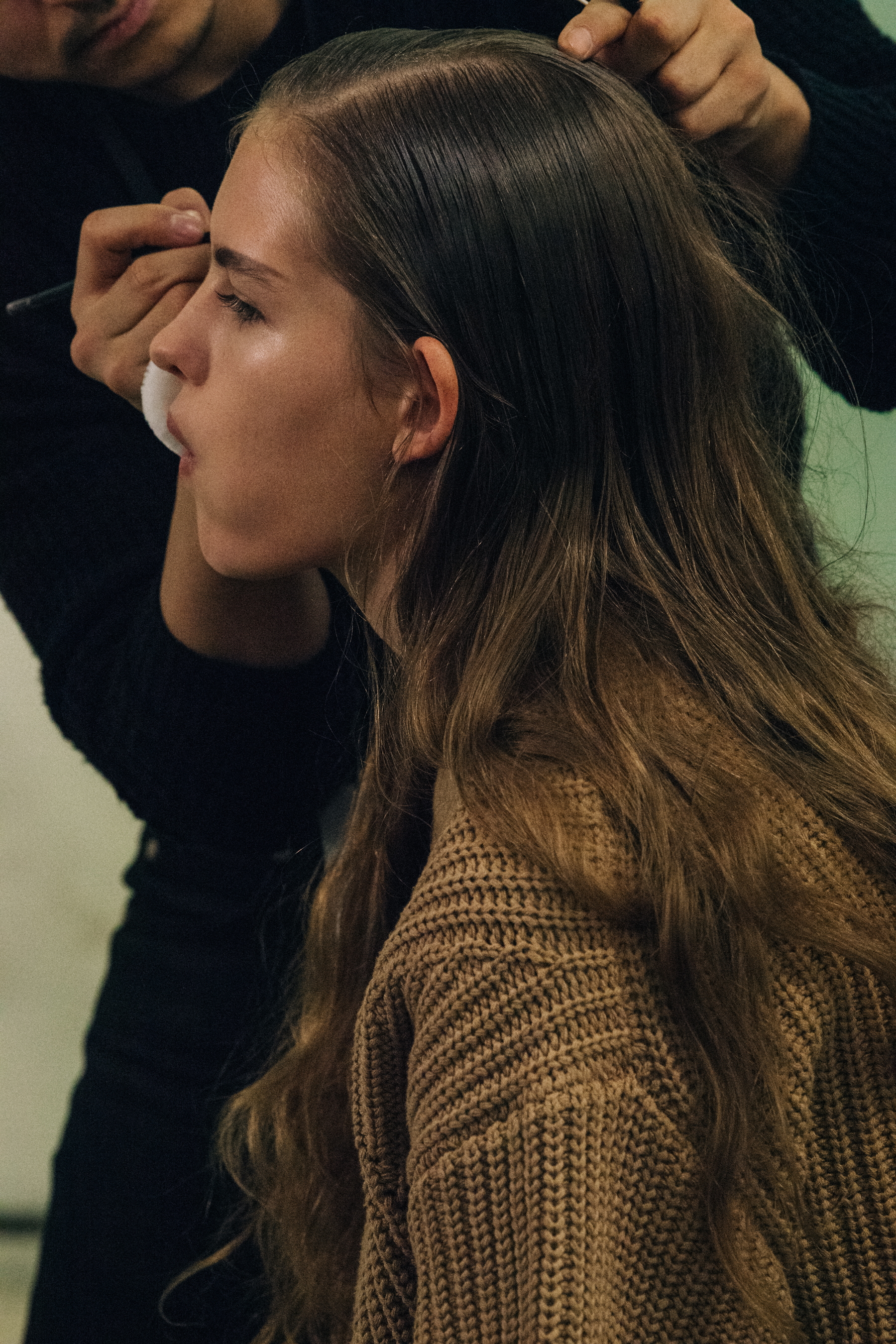 Ansolet Rossouw backstage at Olivier Theyskens
