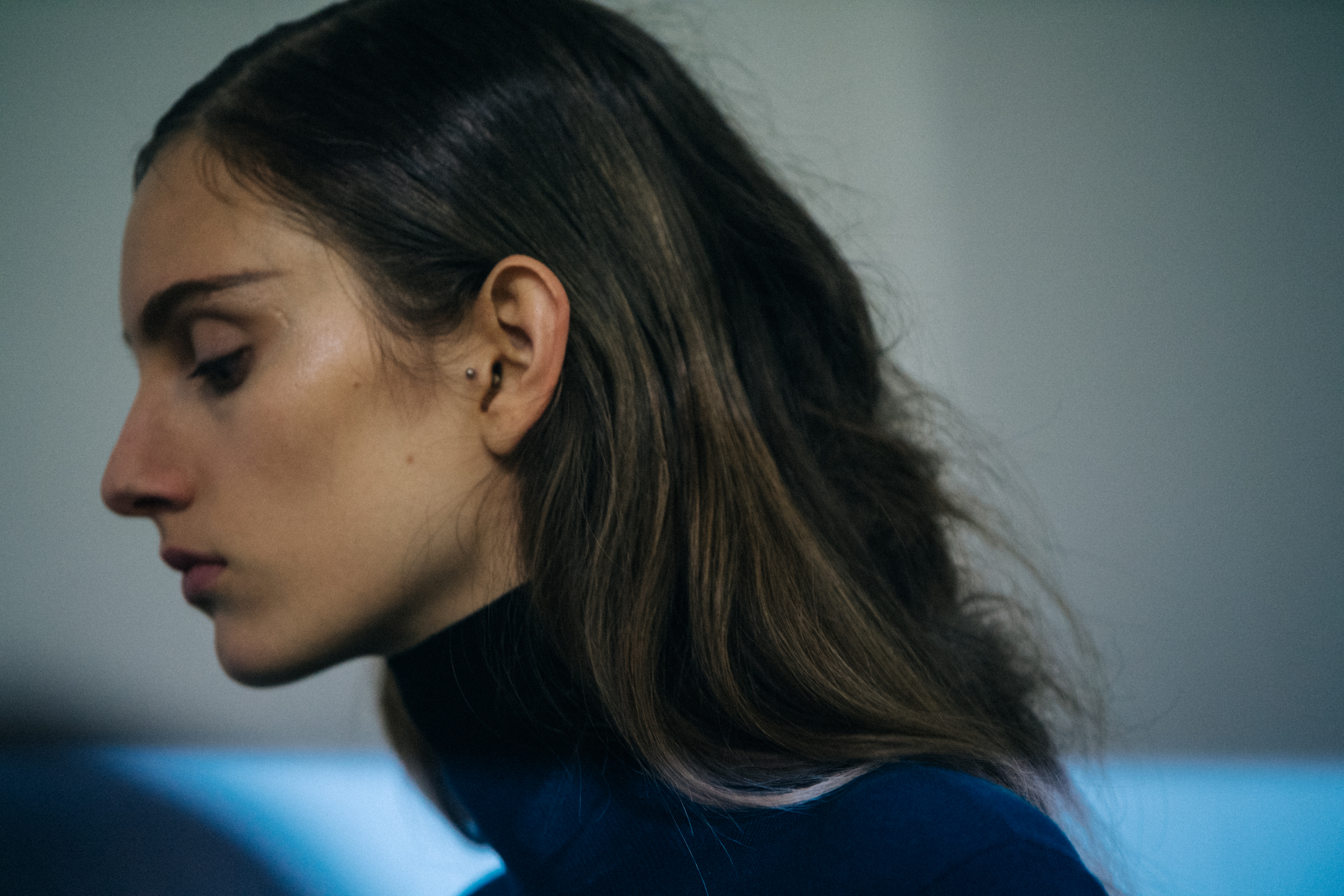 Sarah Menezes Potzelsberger backstage at Olivier Theyskens