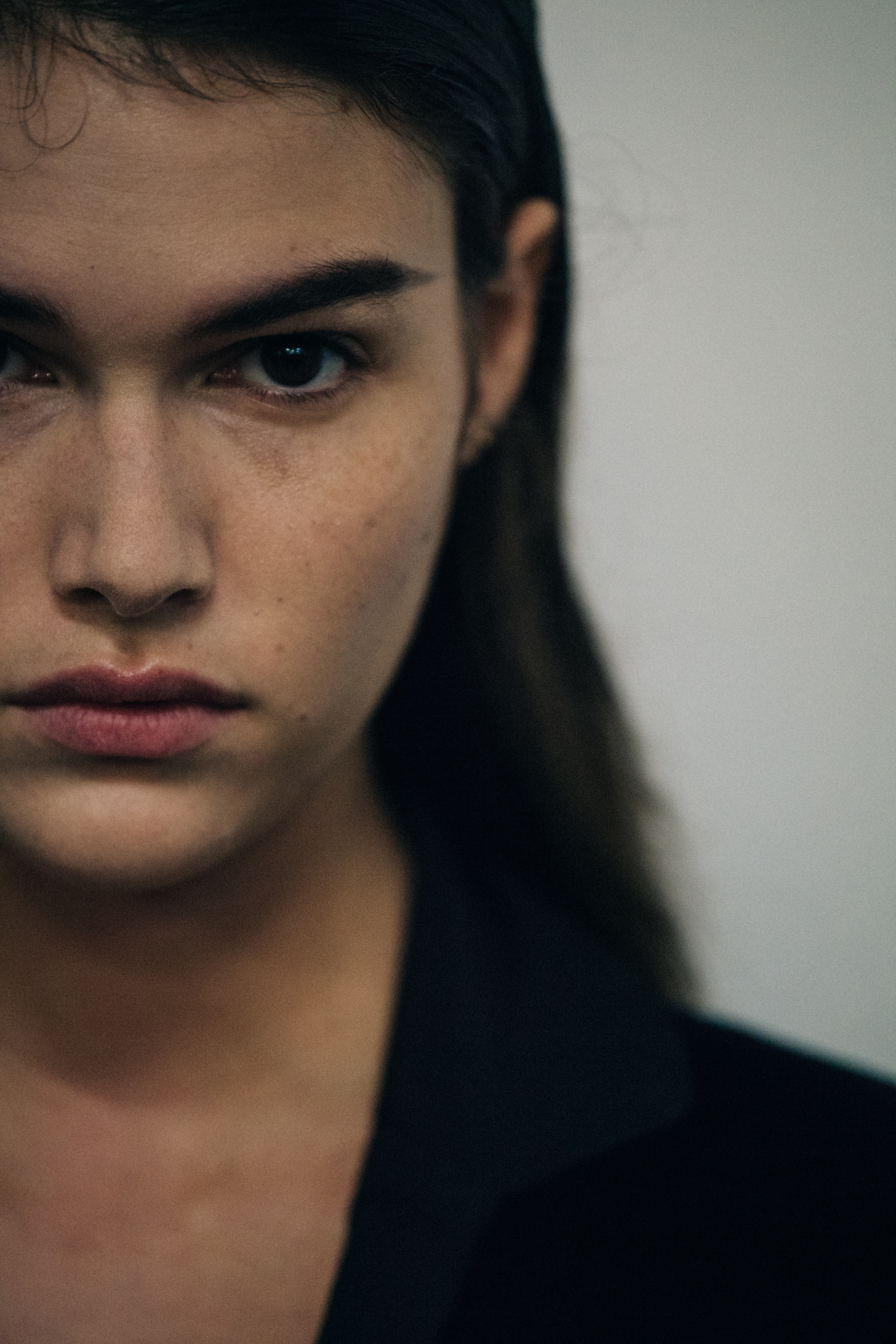 Vanessa Moody backstage at Olivier Theyskens