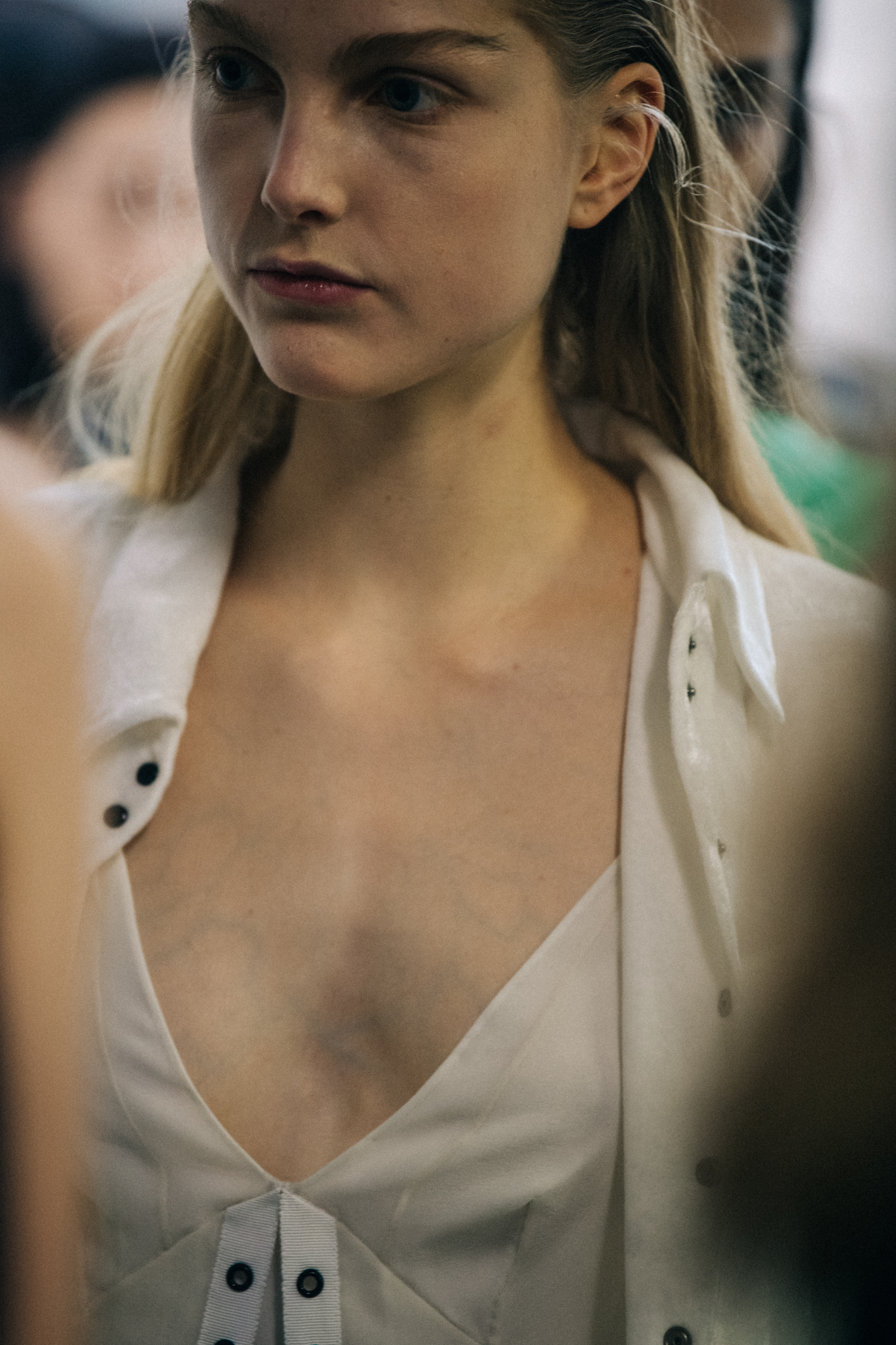 Kirin Dejonckheere backstage at Olivier Theyskens
