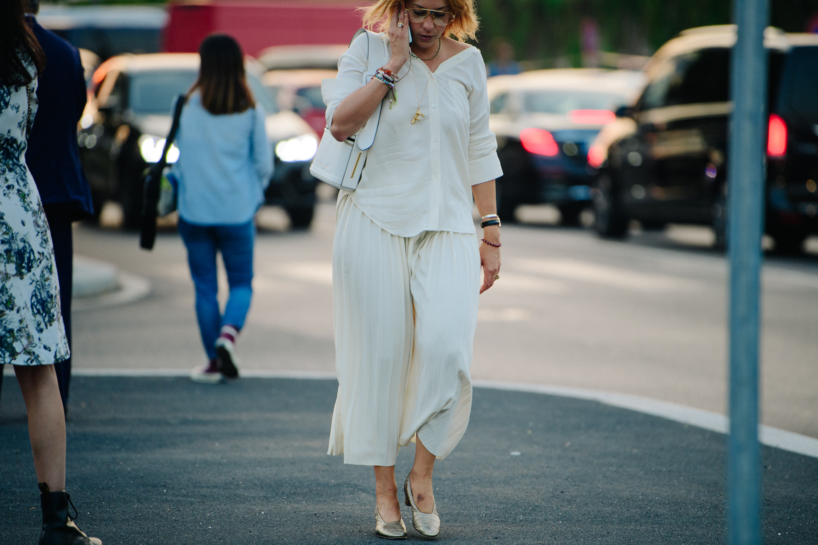 Woman wearing white outfit
