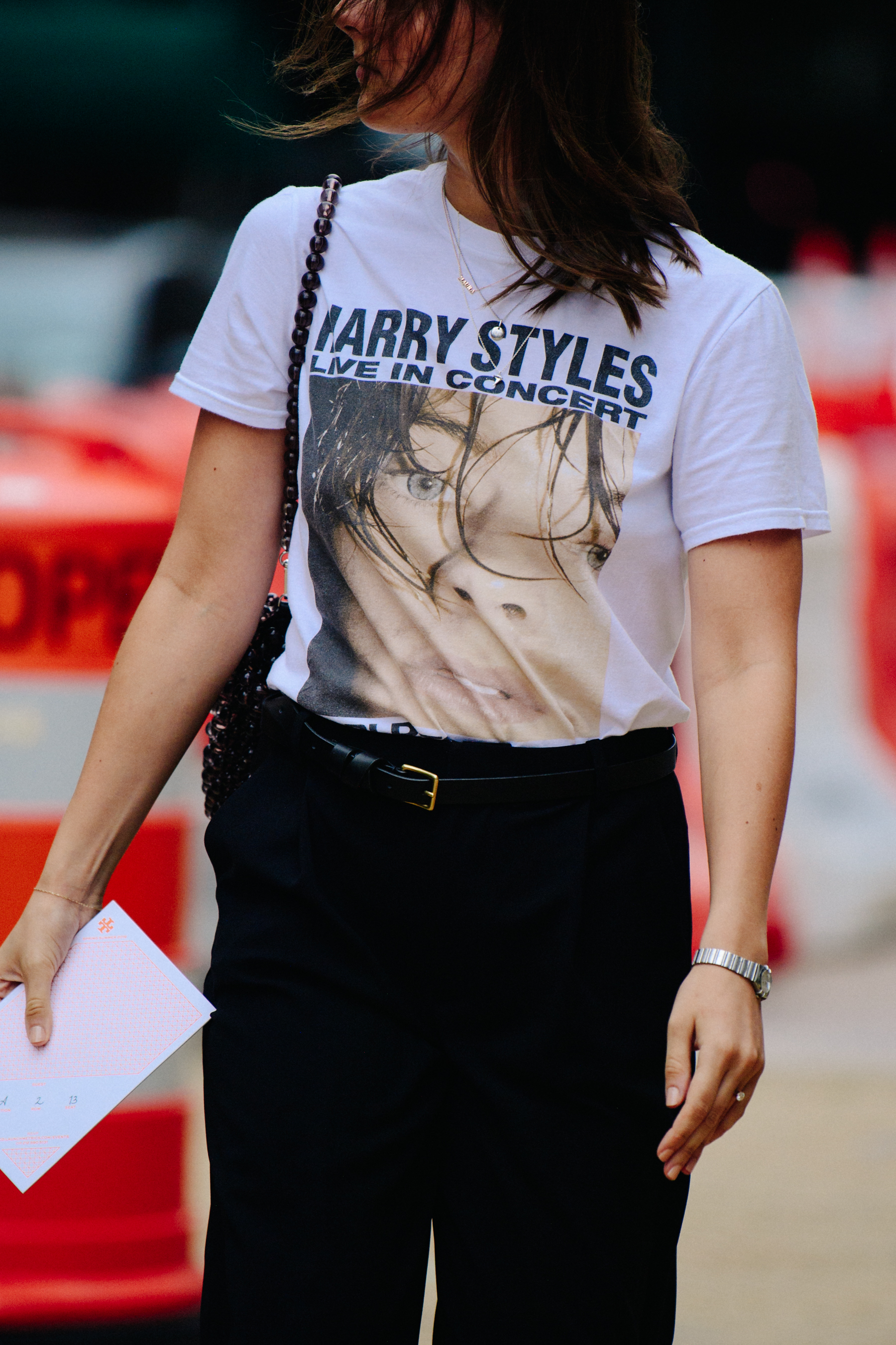 Woman wearing white tee shirt