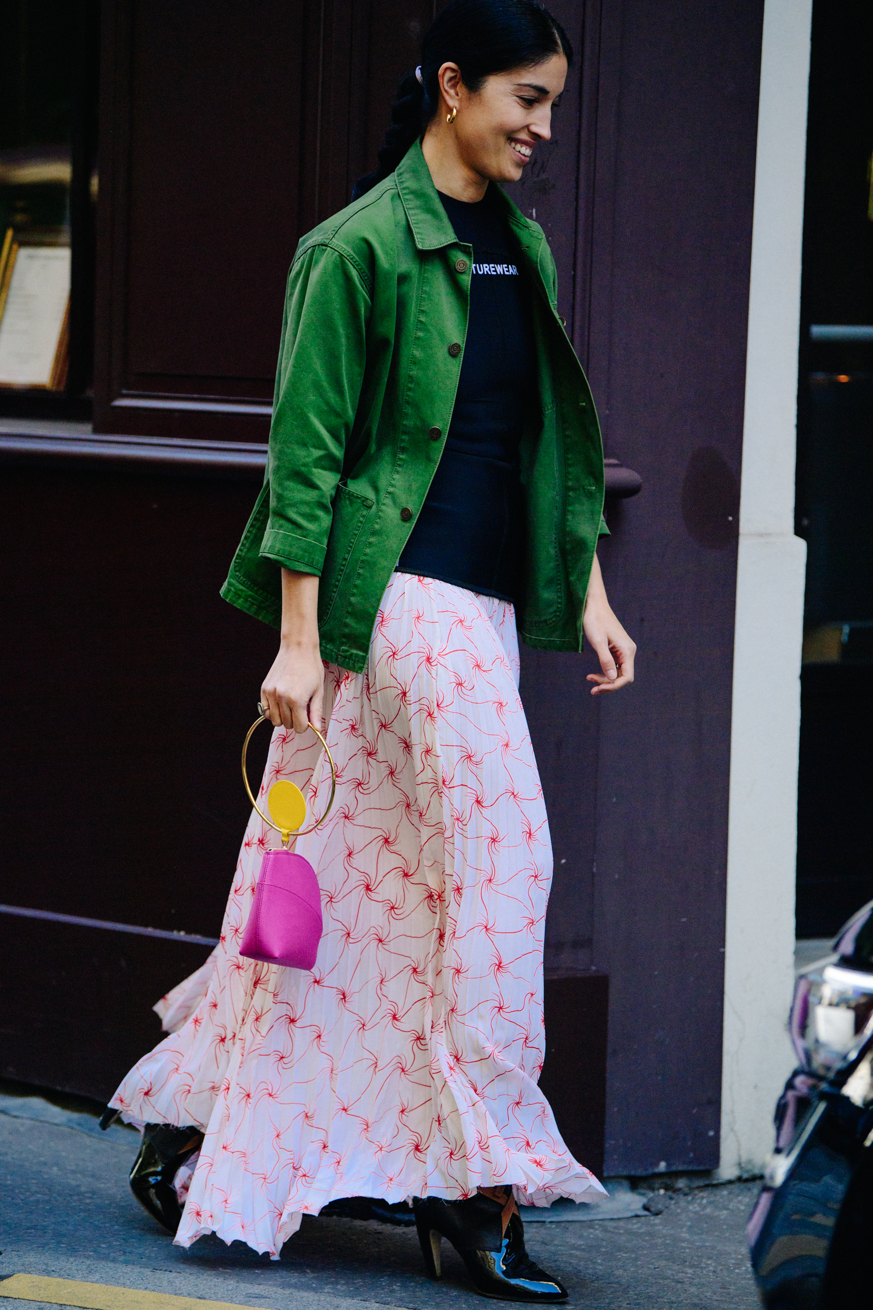 Editor wearing green cotton shirt