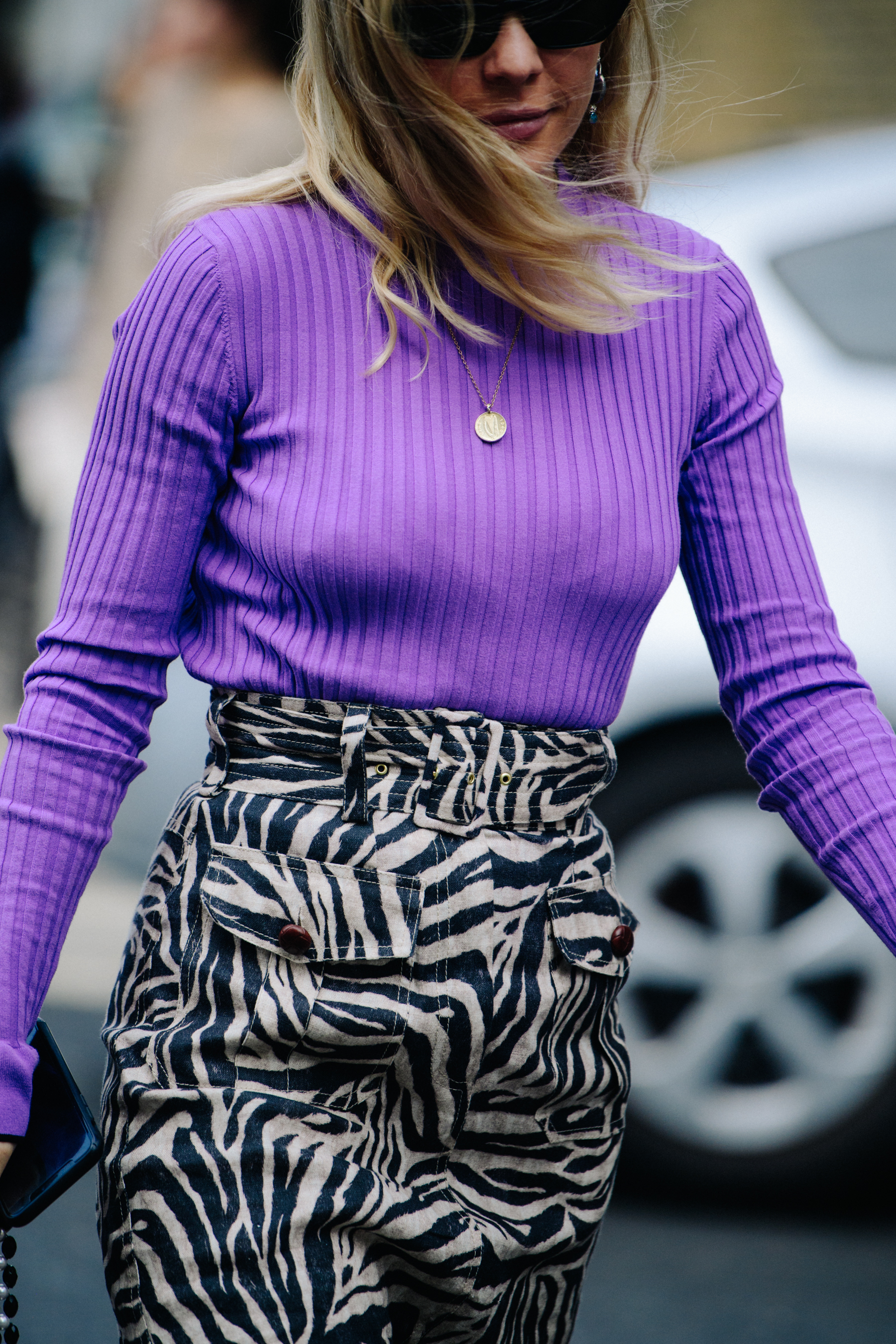 Woman wearing pattern skirt