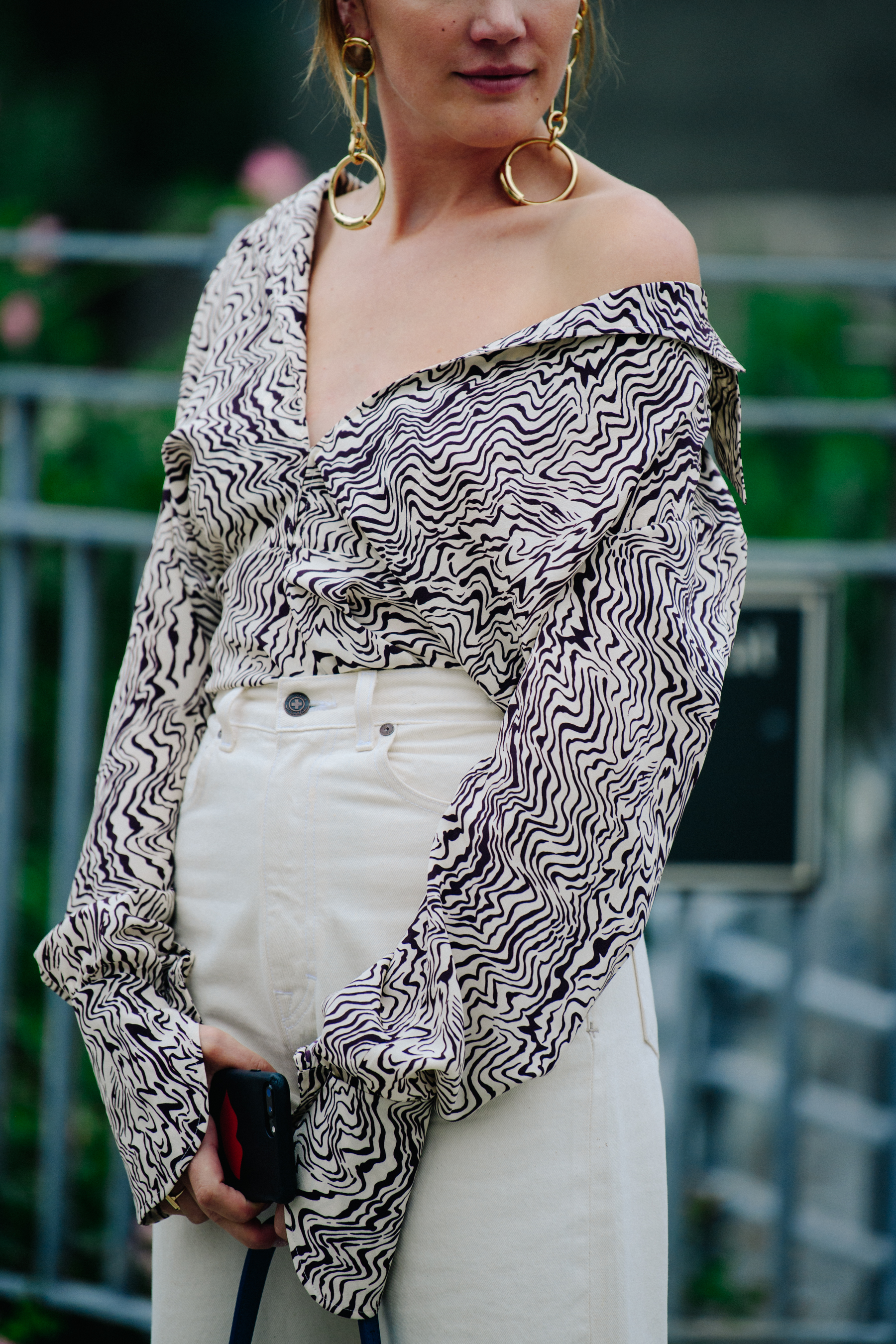 Woman wearing pattern shirt