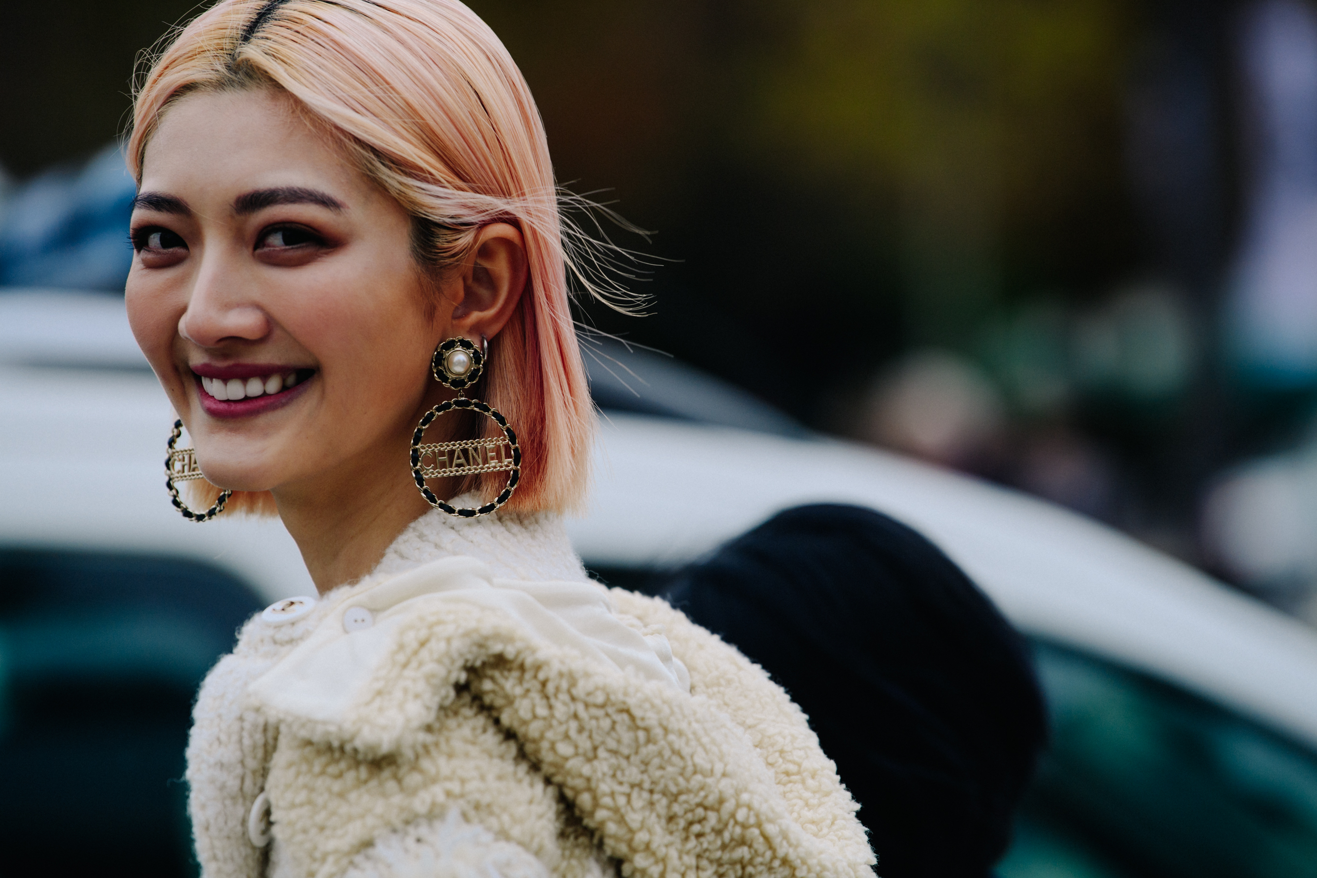 Woman wearing Chanel outfit