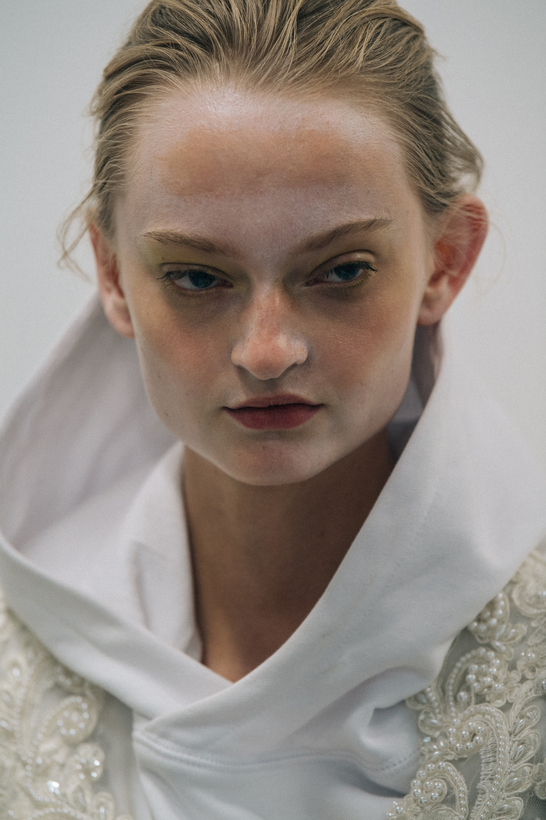 Olivia Therese Kragh backstage at VF Vandevorst