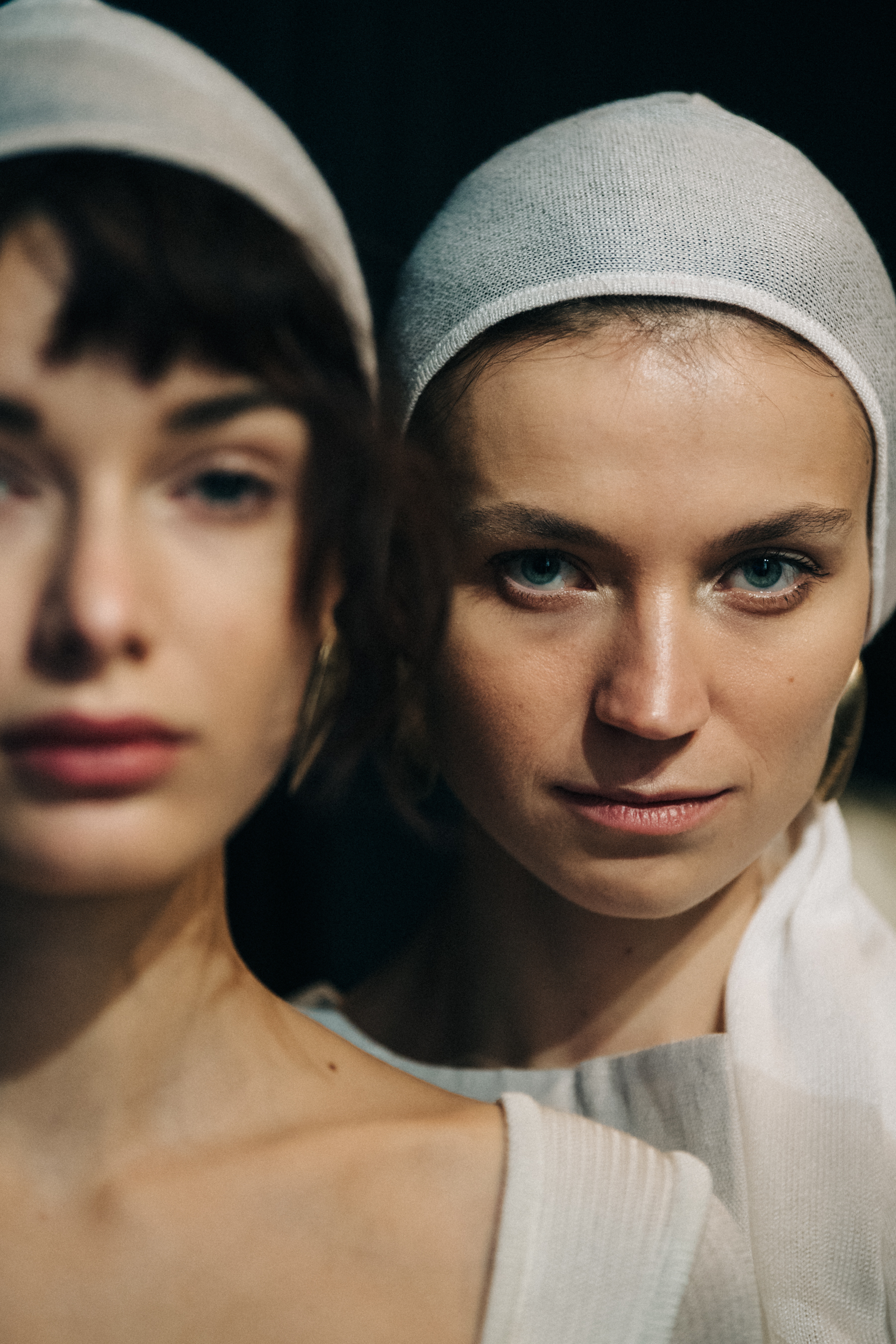 Model wearing Bevza headscarf