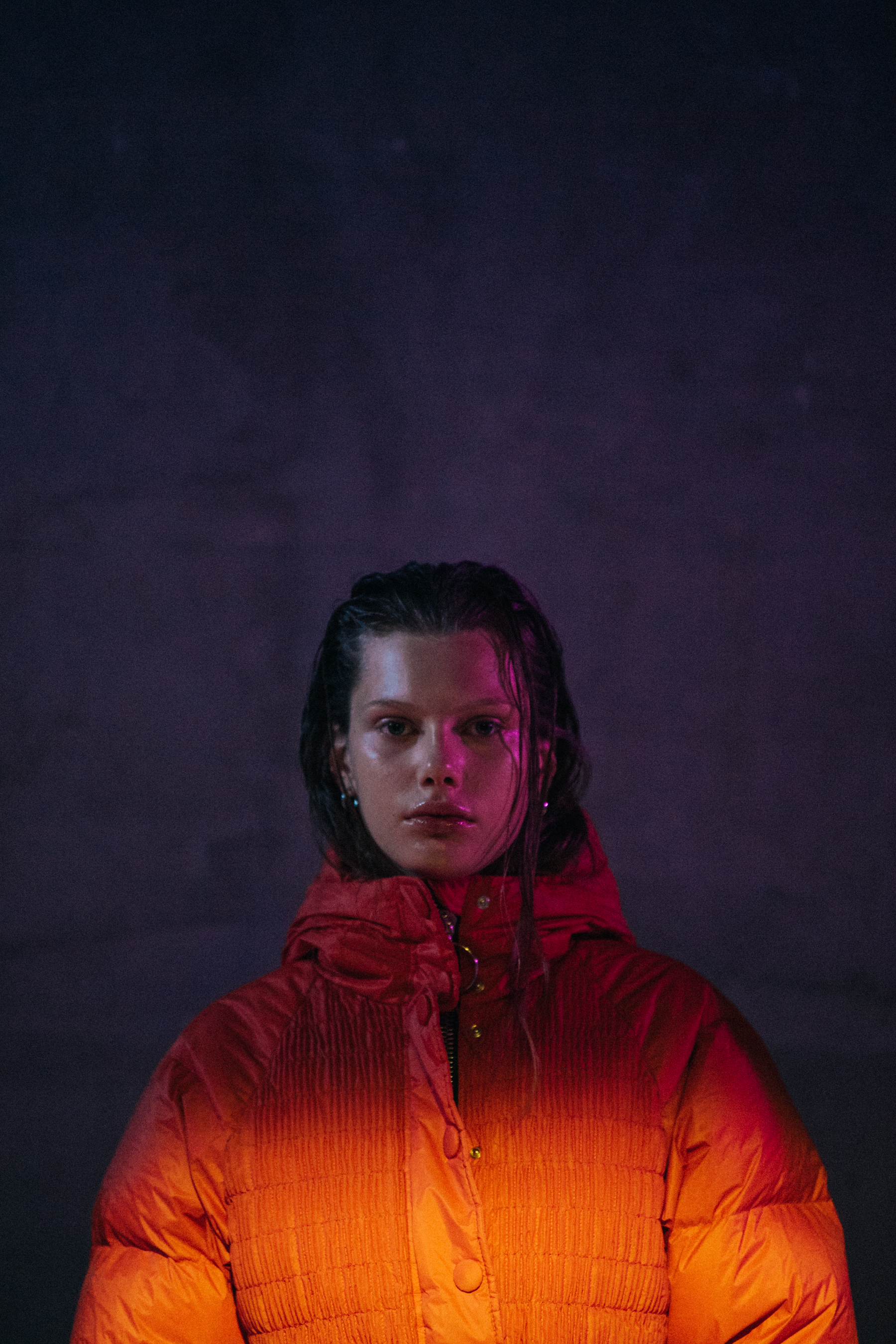 Models wearing red lenki lenki coats