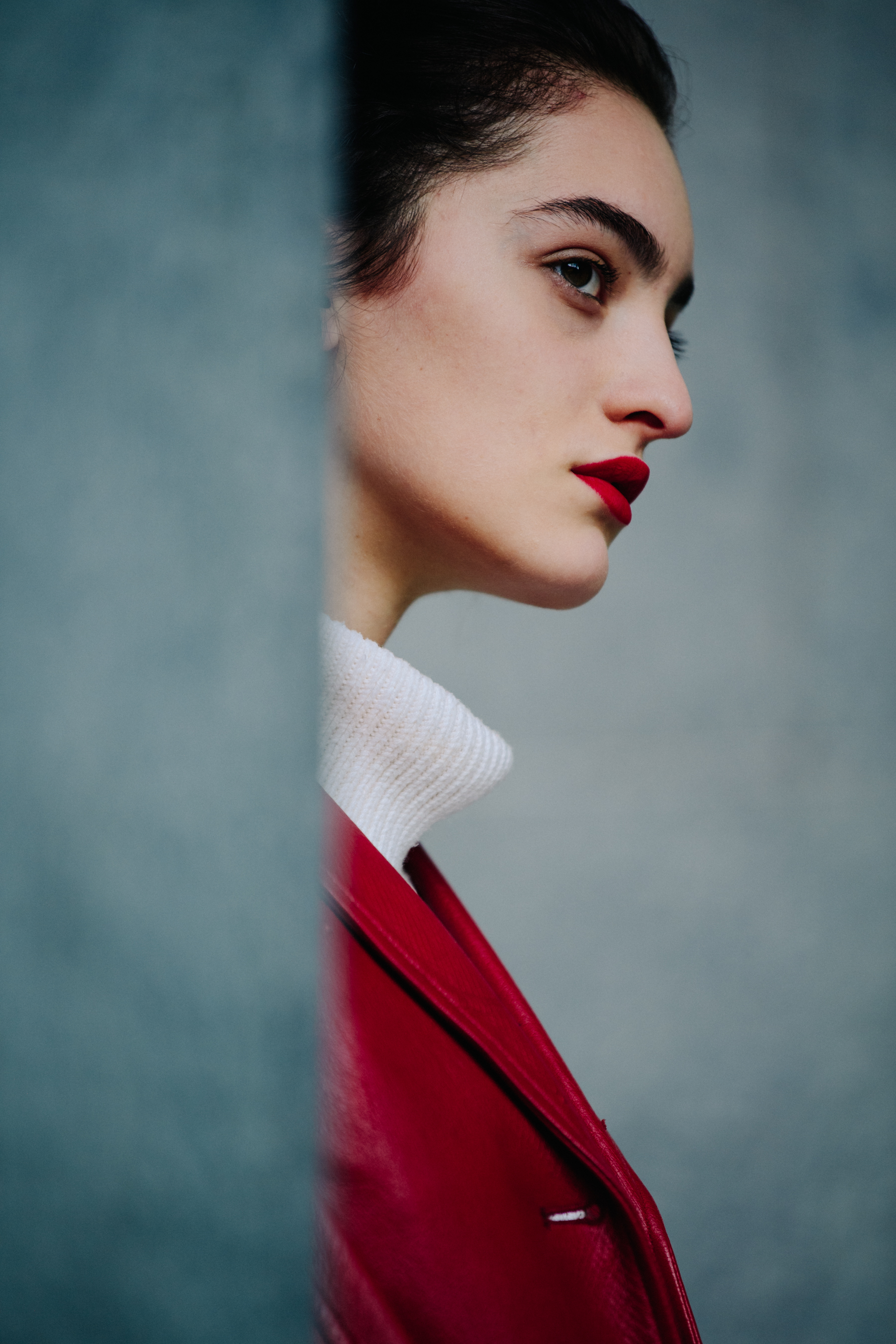 Georgian model wearing red lipstick