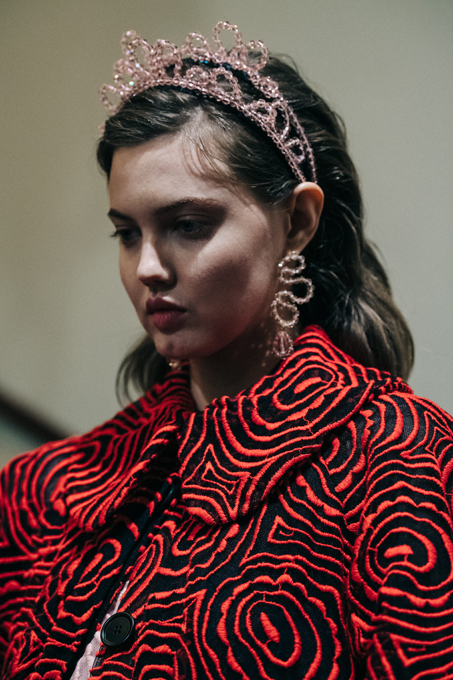 Lindsey Wixson backstage at Simone Rocha