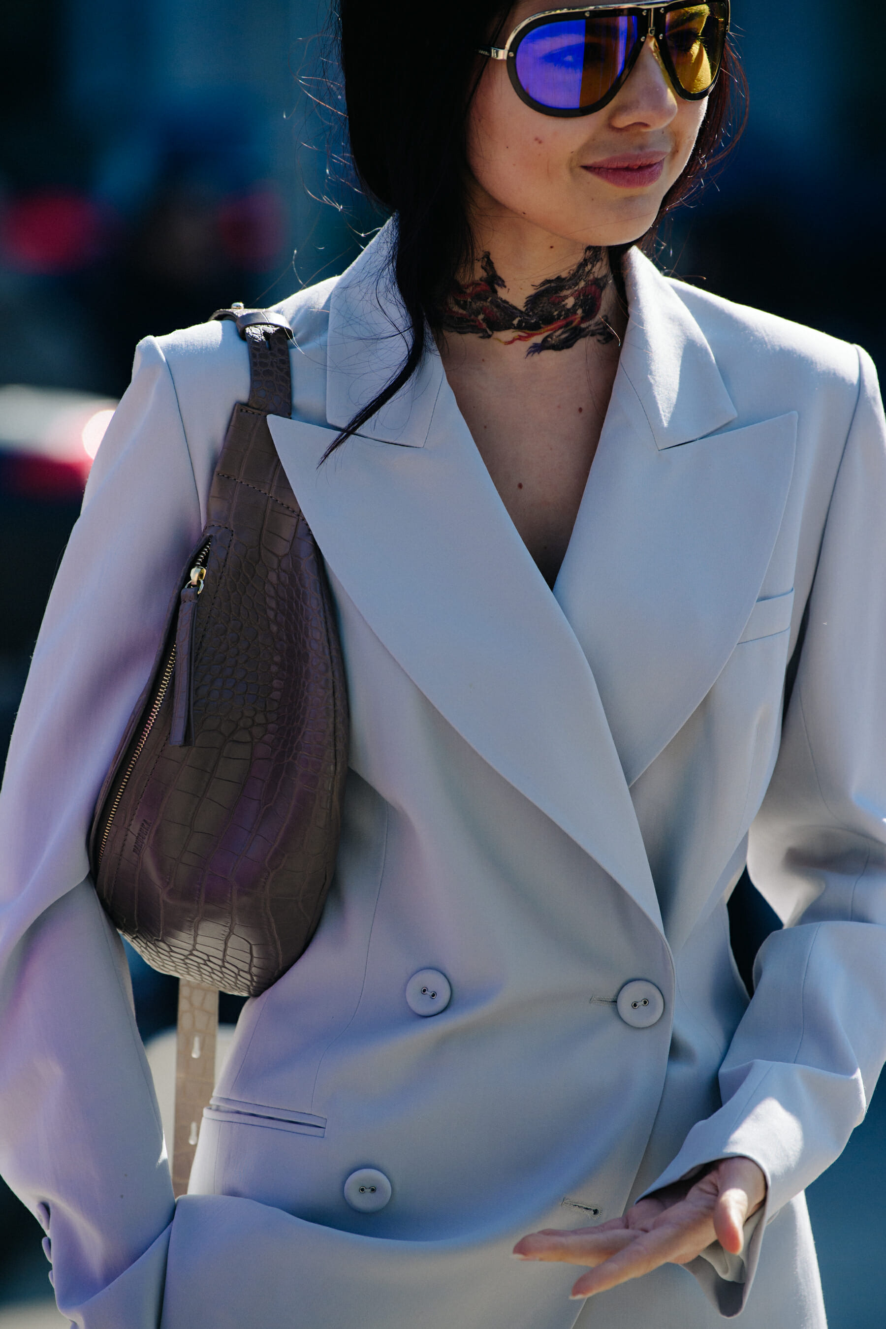 Woman wearing light jacket