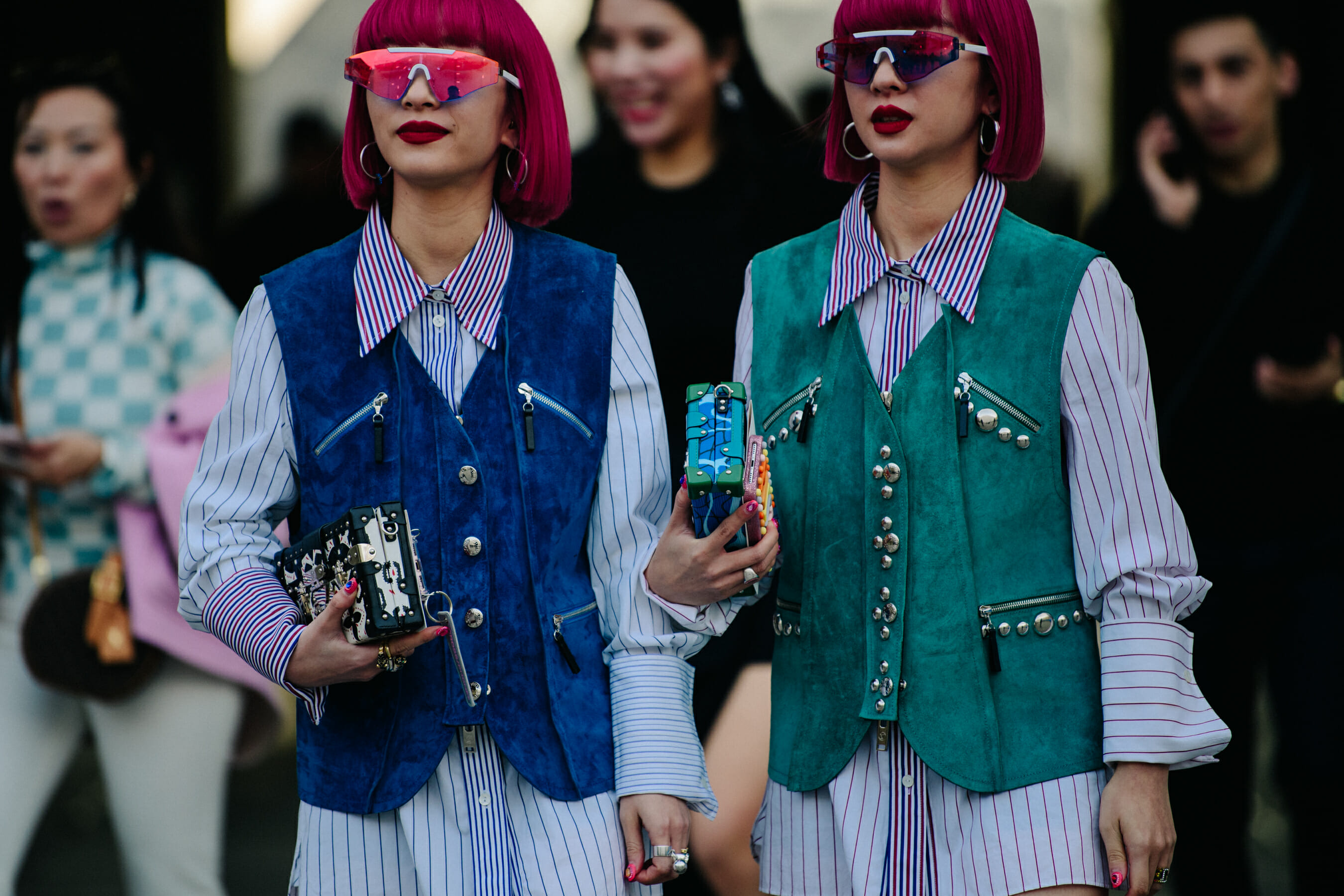 Japanese twins with pink hair