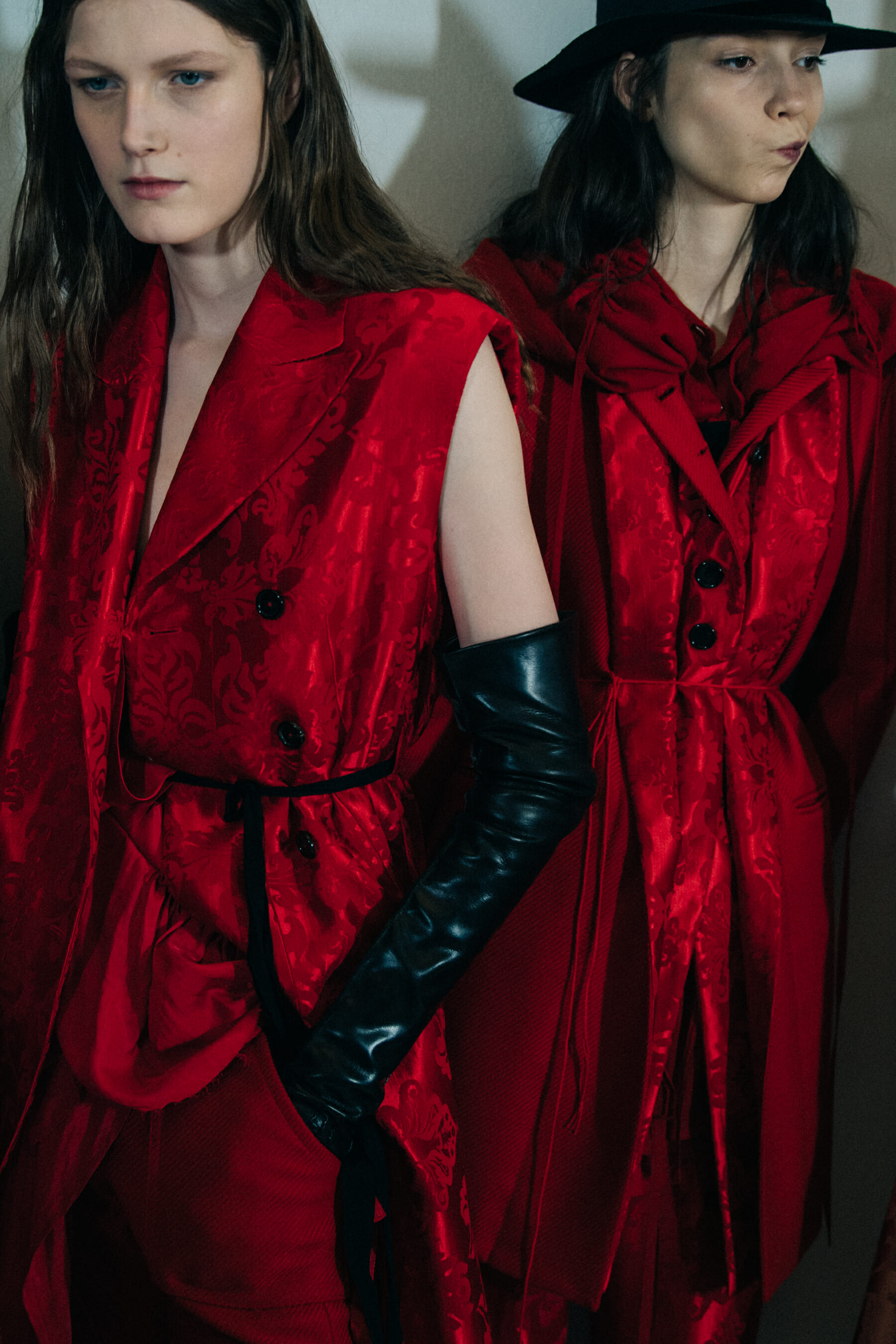 Tessa Bruinsma backstage at Ann Demeulemeester