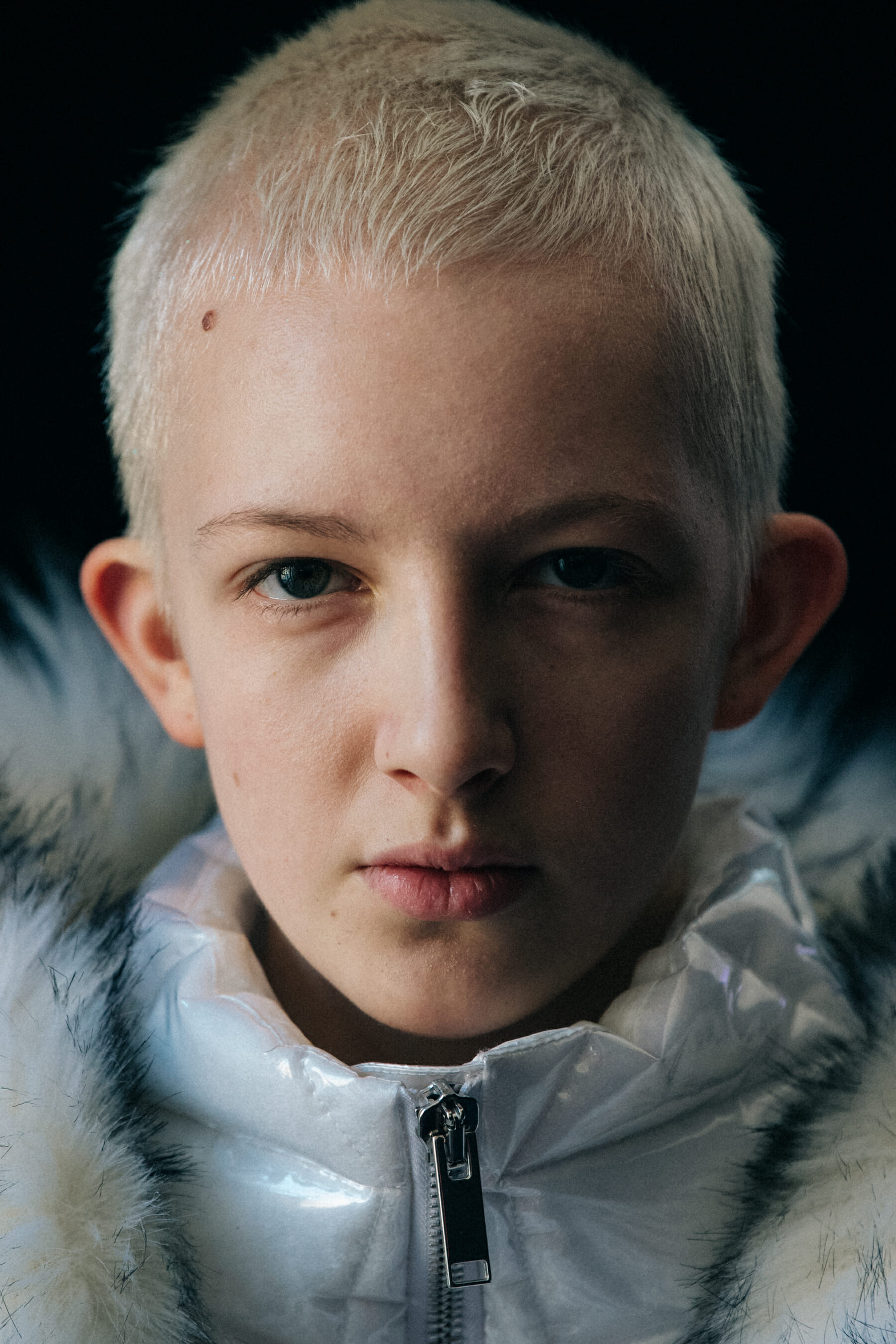 Finn Buchanan backstage at Byblos