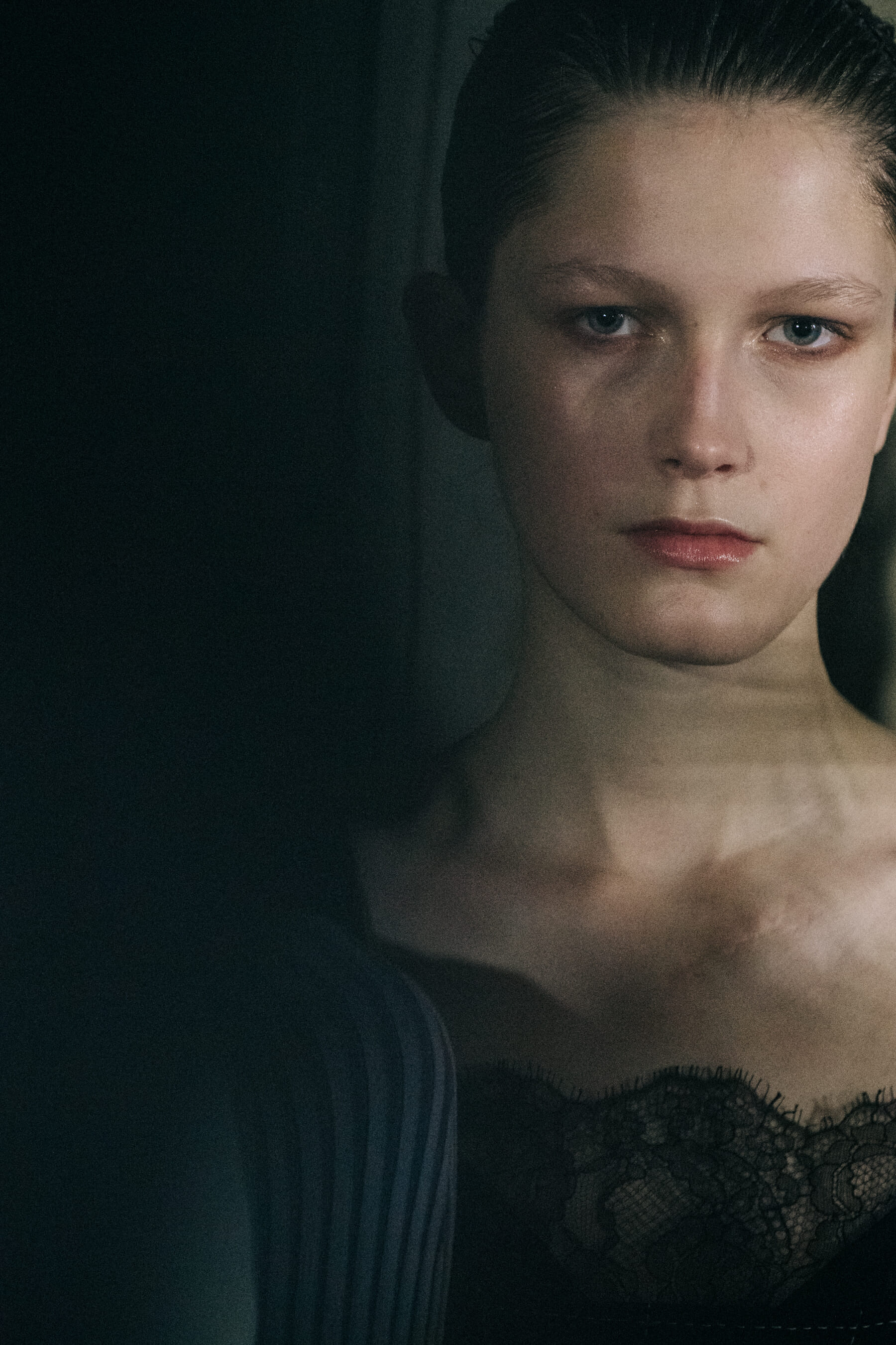 Tessa Bruinsma backstage at Dion Lee