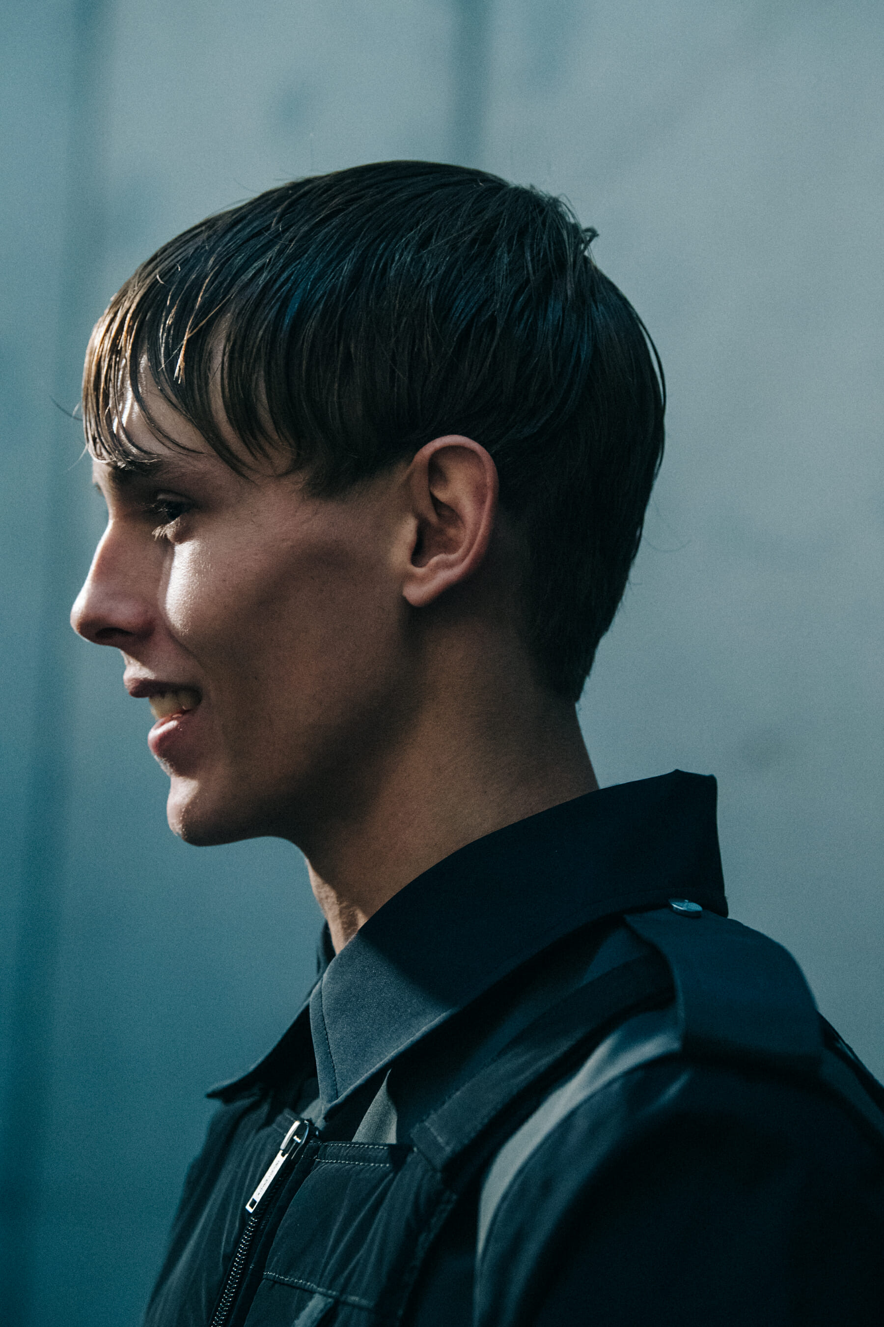 Oliver Houlby backstage at Heliot Emil