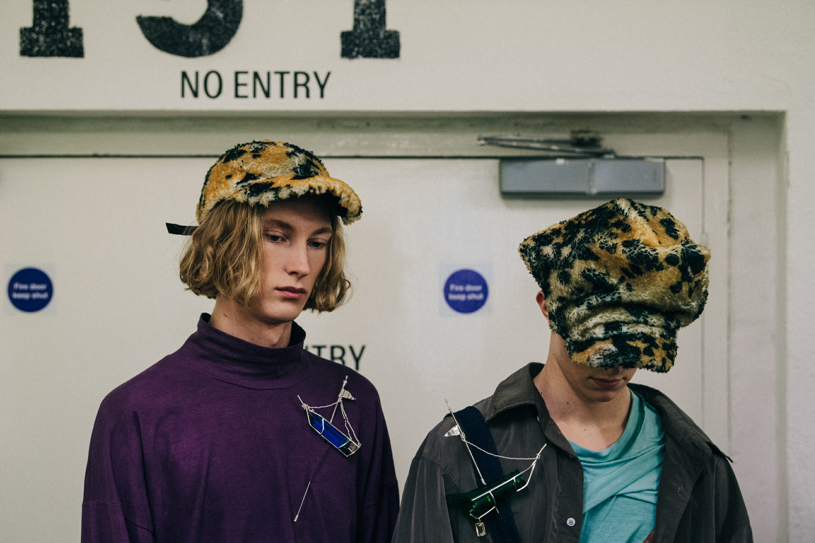 Ville Sydfors backstage at Per Gotesson