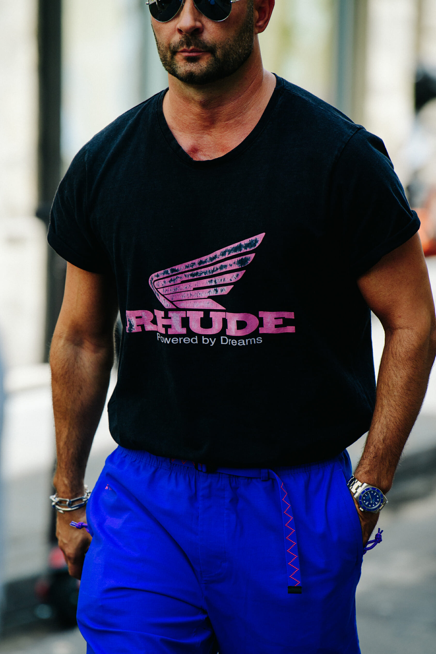 Man wearing blue pants