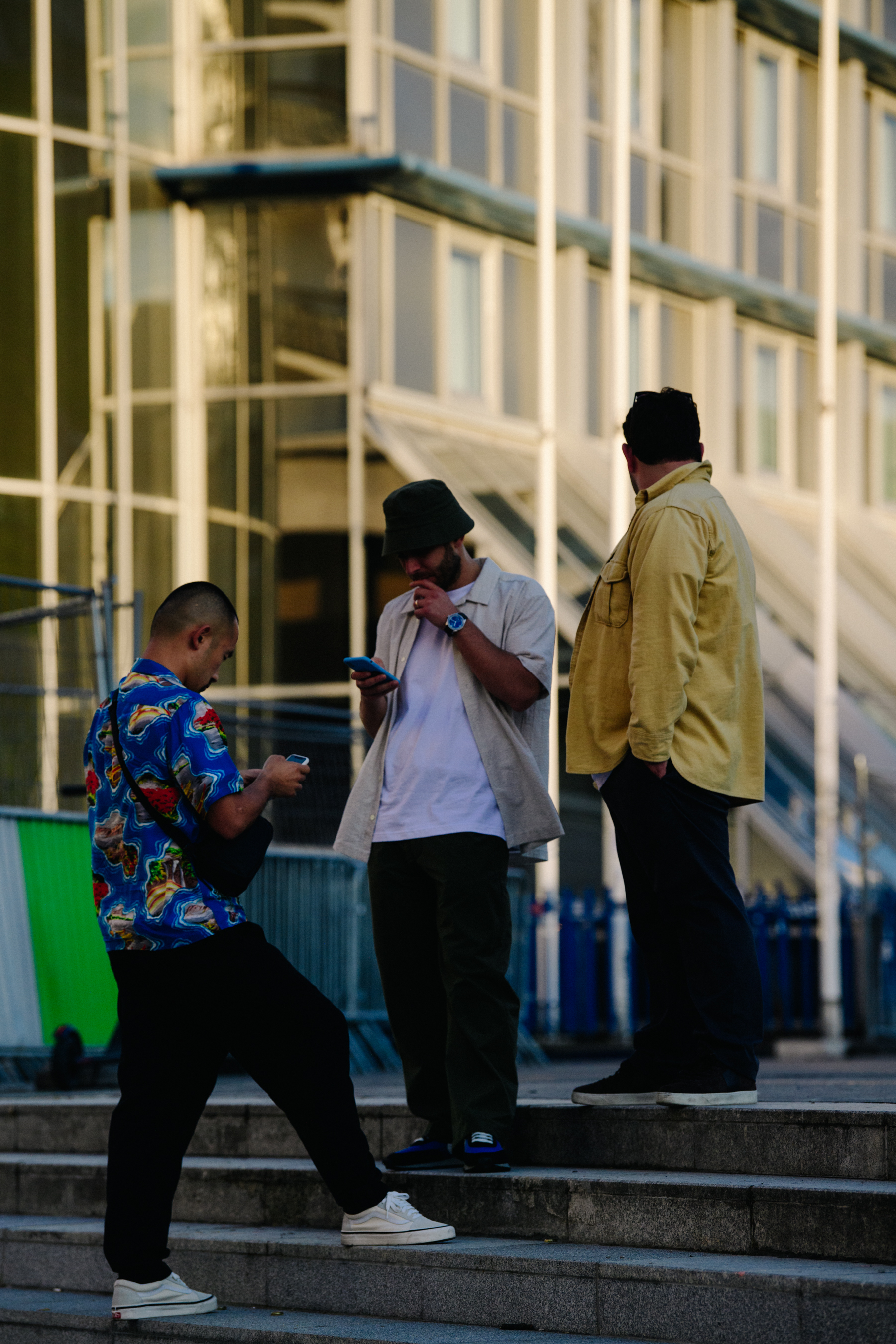 Men wearing coloured shirts