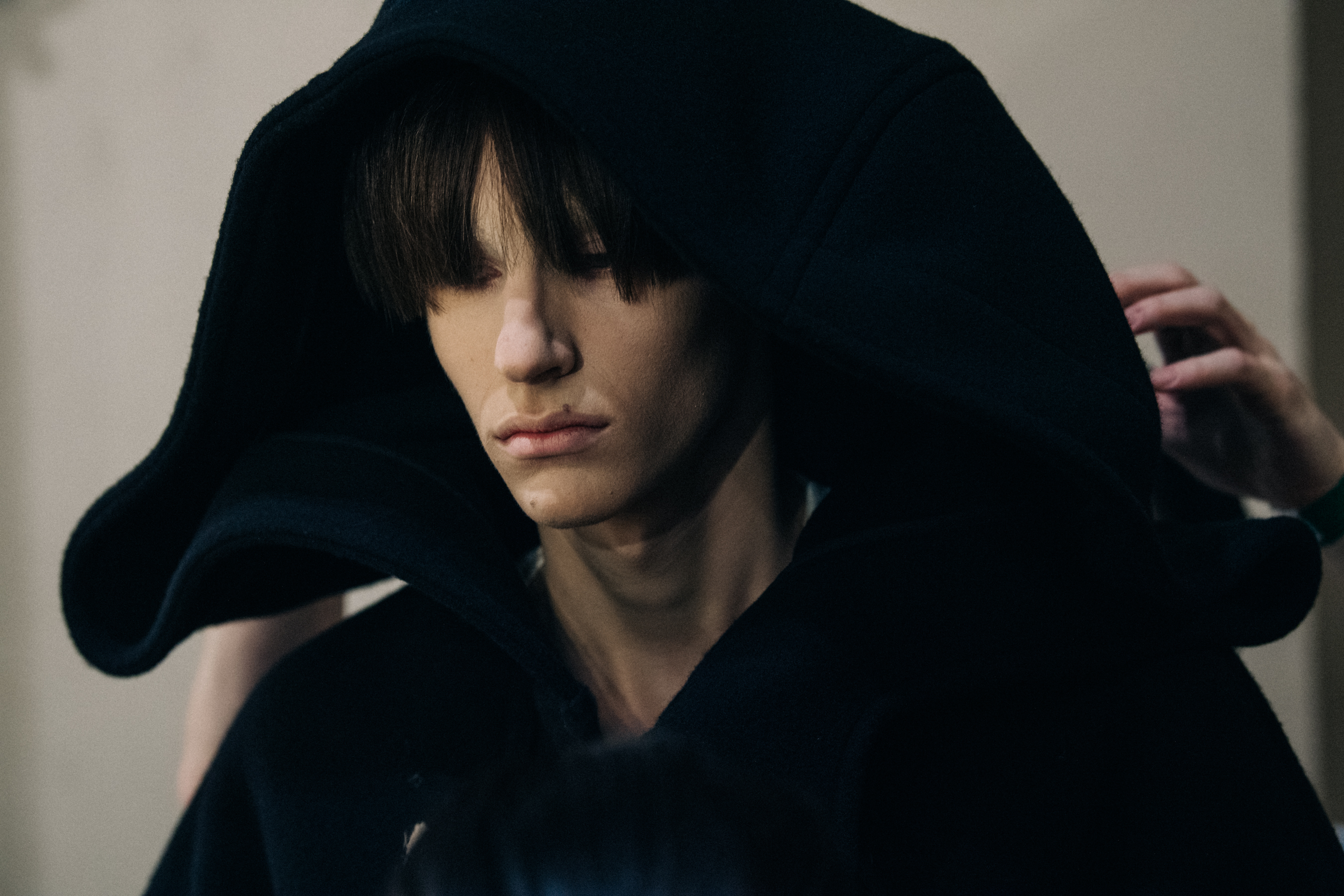 Model wearing black outfit at Fumito Ganyru