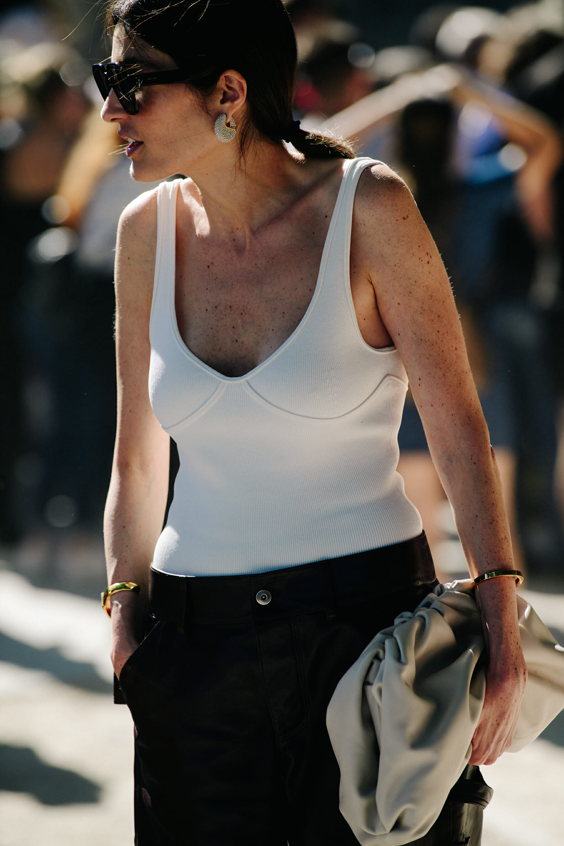 Woman wearing light vest