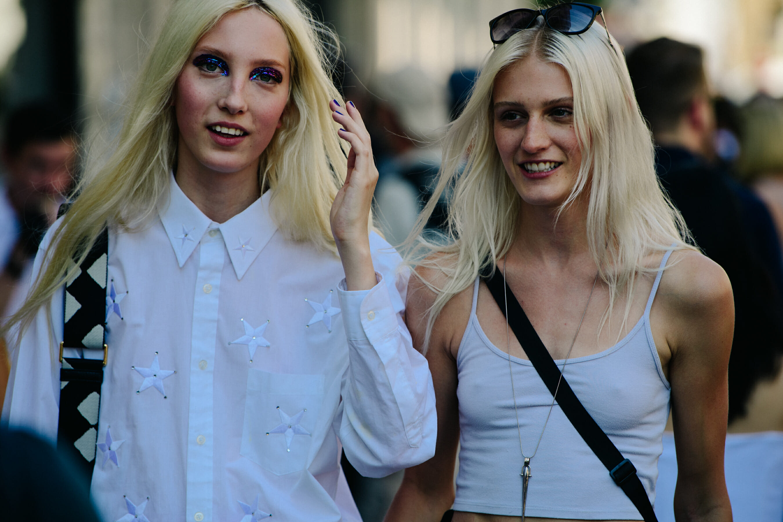 Two blonde models