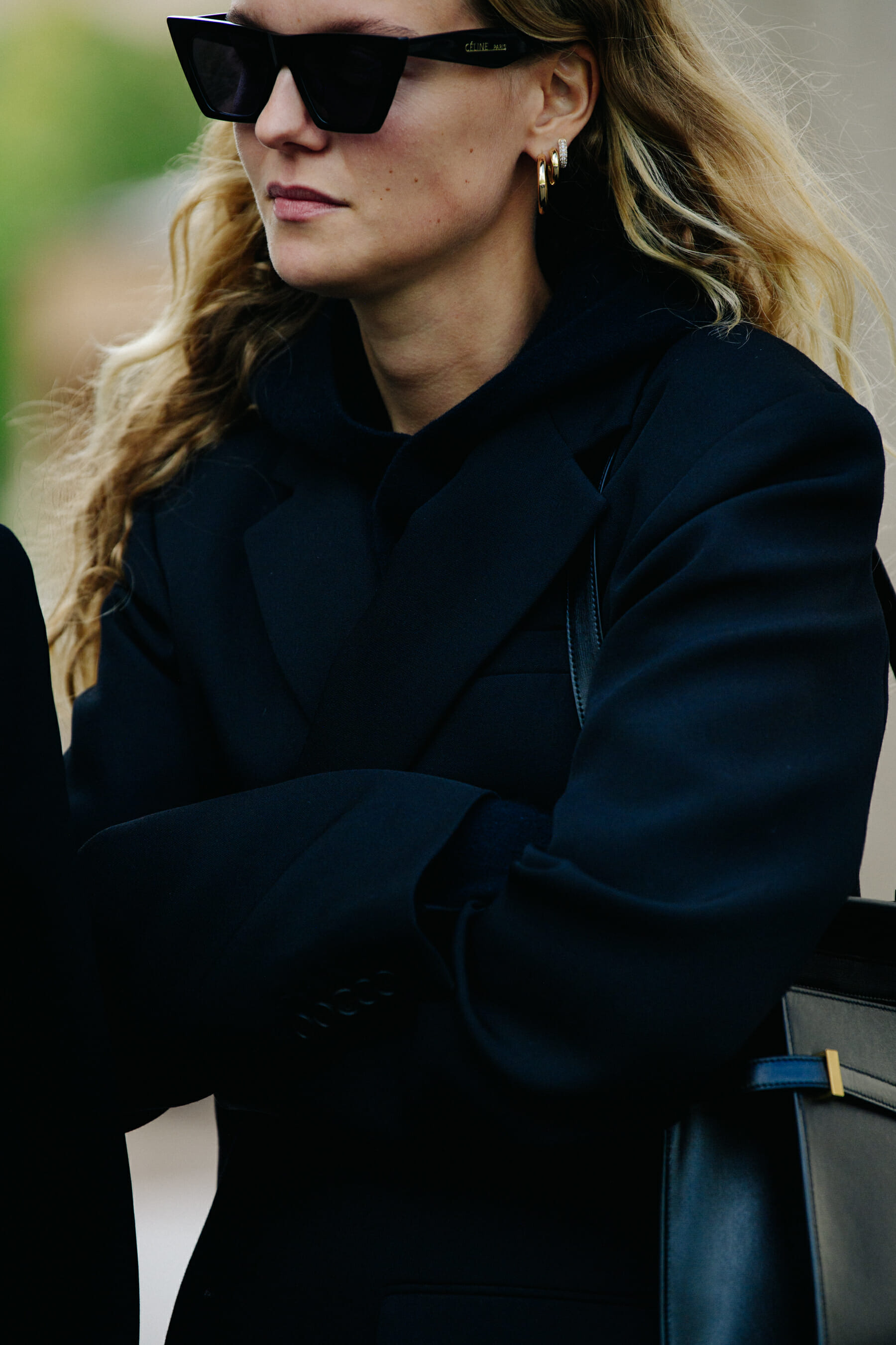 Woman wearing black jacket