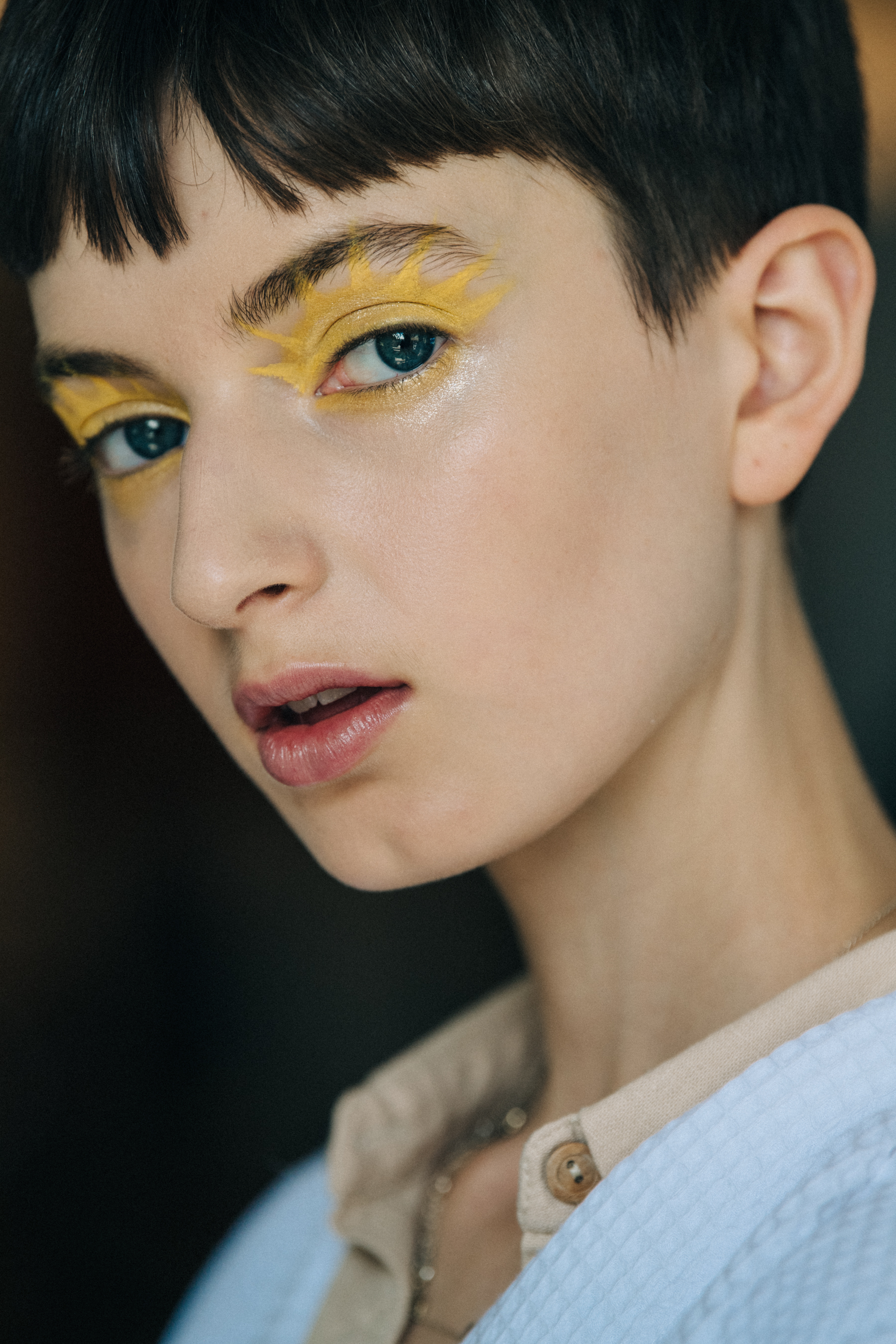 Maisie Dunlop backstage at Mansur Gavriel