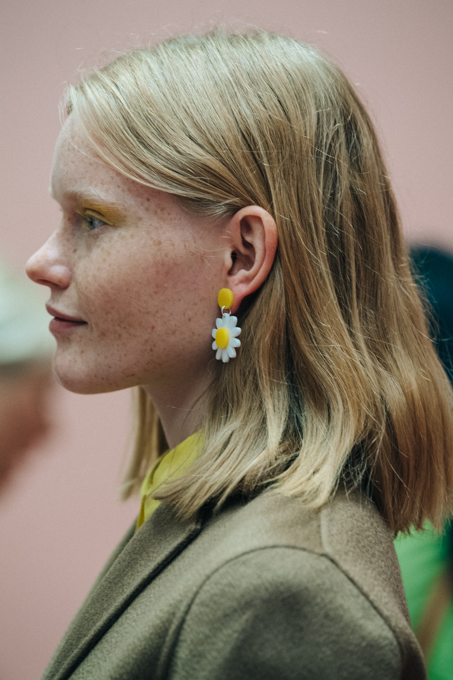 Lara Khil backstage at Mansur Gavriel