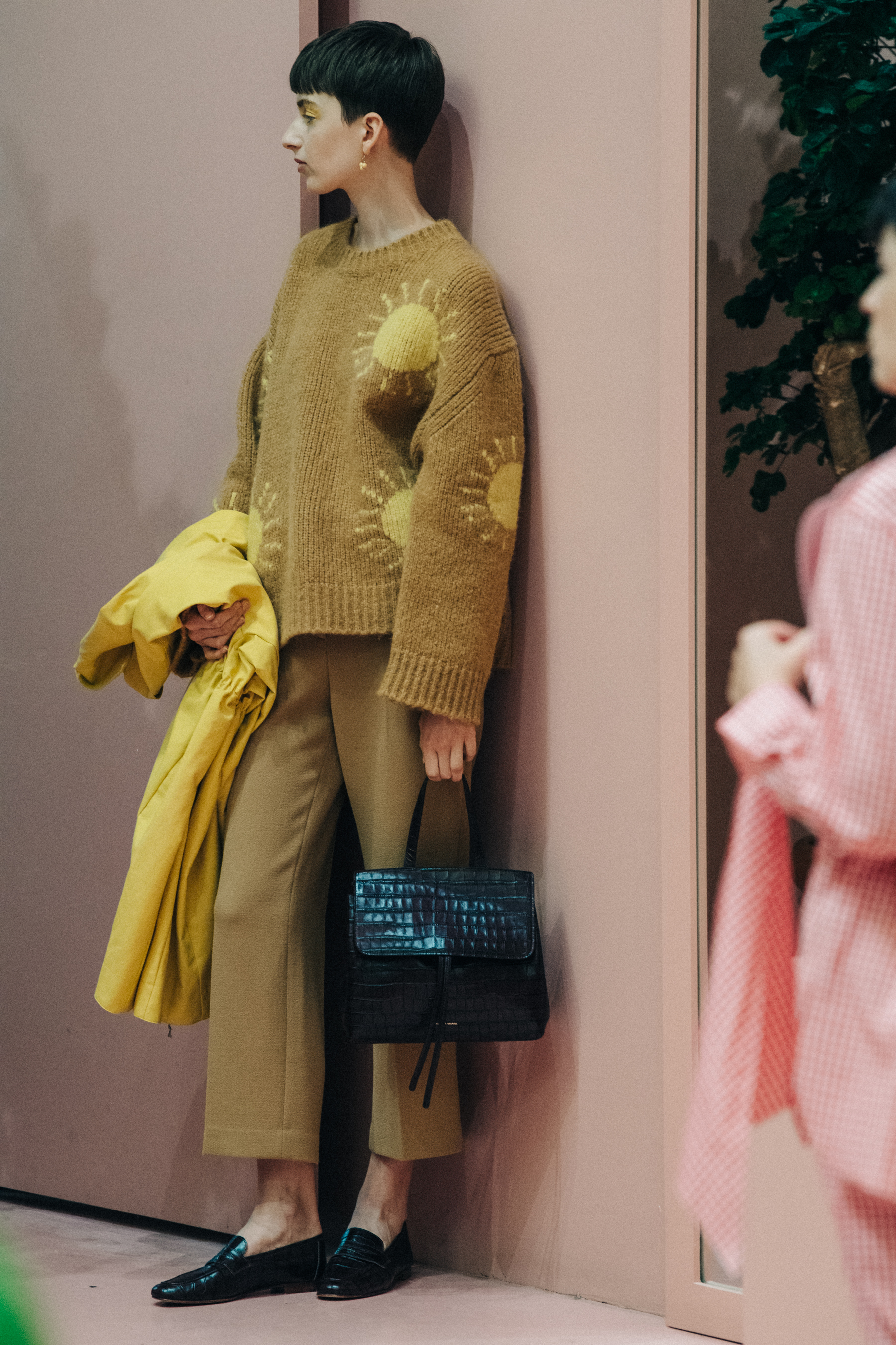 Maisie Dunlop backstage at Mansur Gavriel