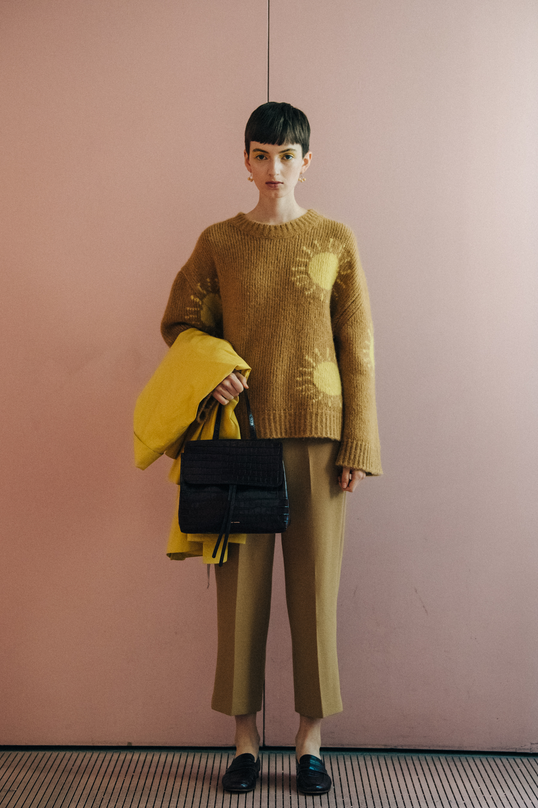 Maisie Dunlop backstage at Mansur Gavriel